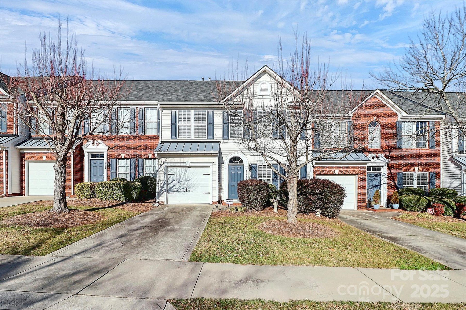 6019 Queens Walk Court