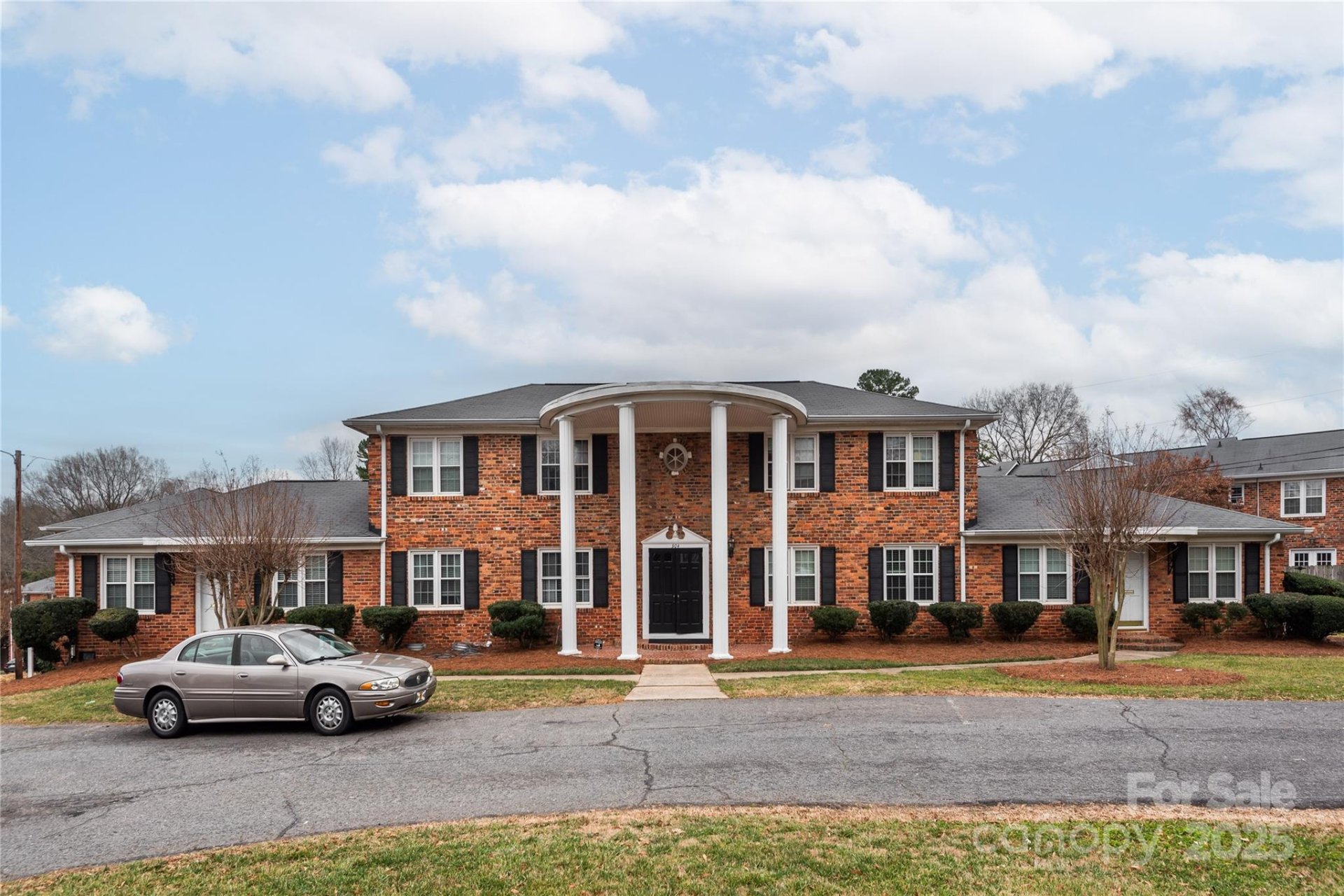 904 Mcalway Road