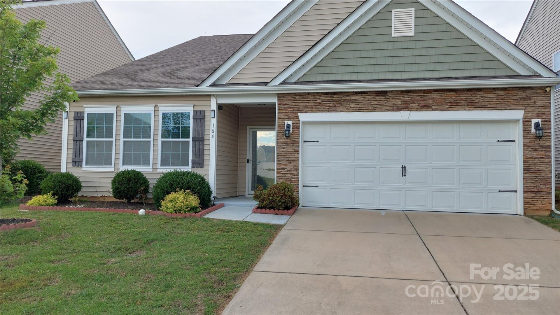 Property image 2 at 164 N Cromwell Drive, Mooresville, NC 28115