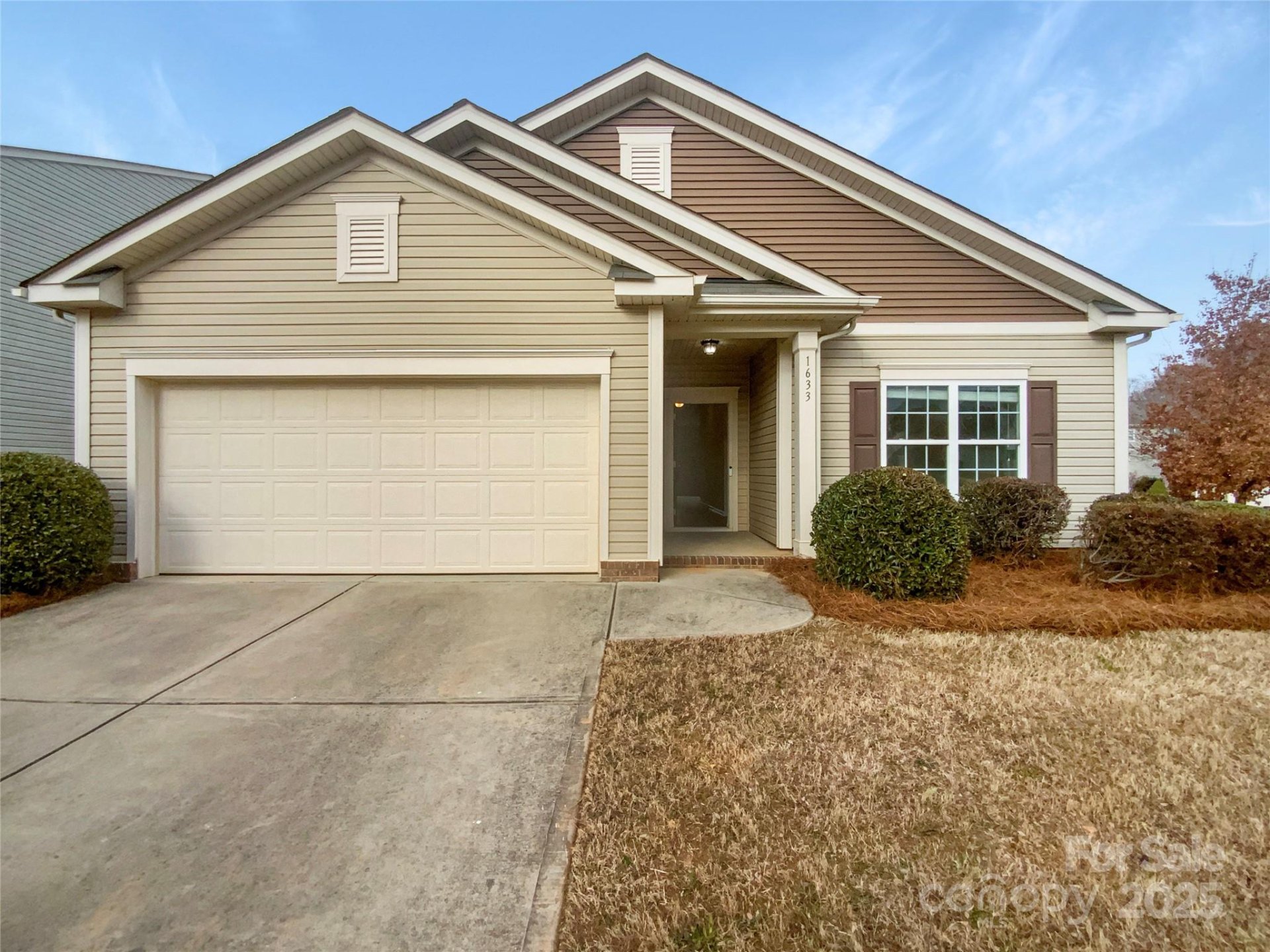 Property image 1 at 1633 Barroso Lane, Charlotte, NC 28213