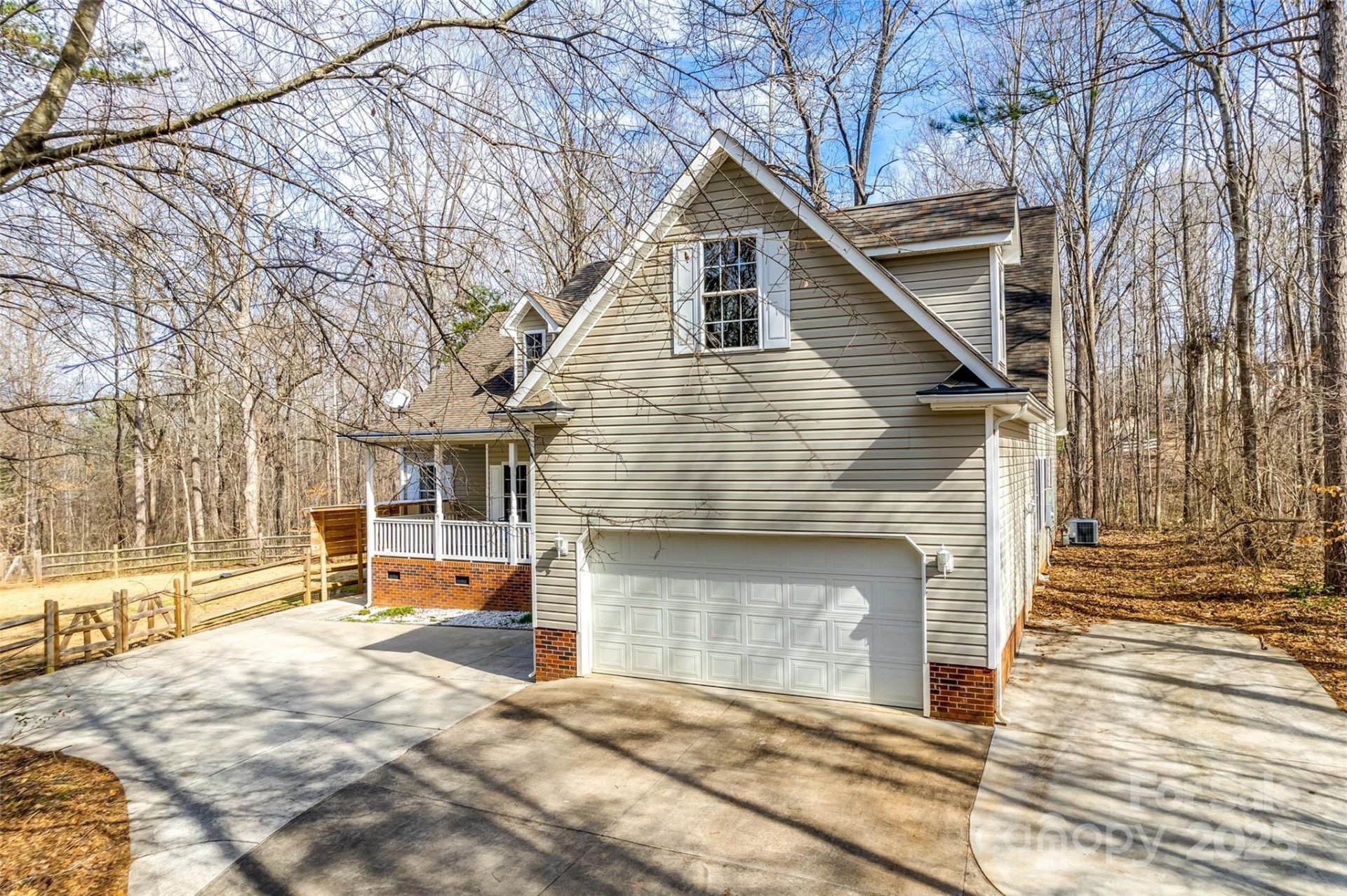 Property image 2 at 2288 S Paraham Road, York, SC 29745