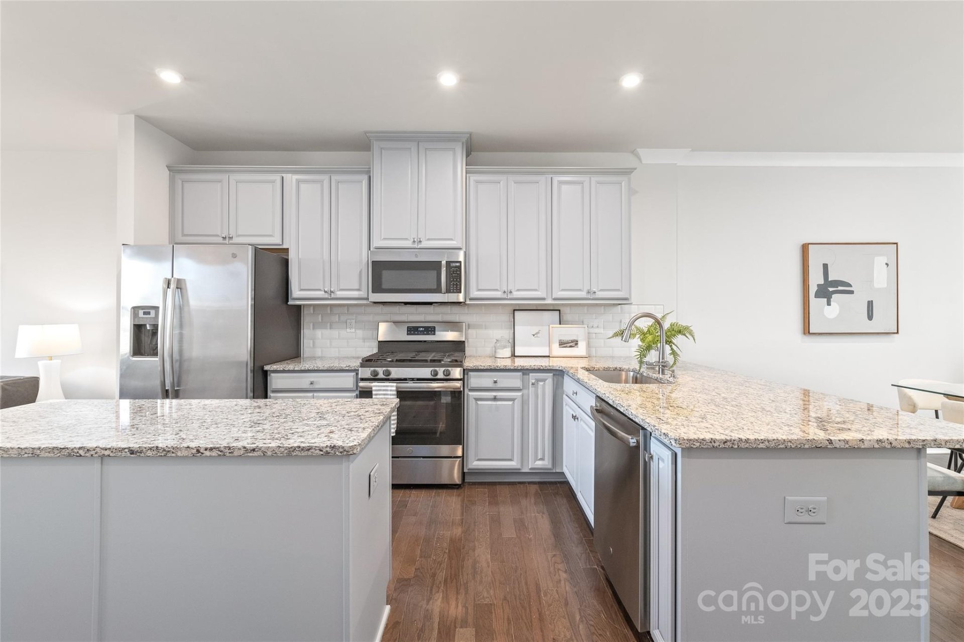 Property image 3 at 232 Parkwood Avenue, Charlotte, NC 28206