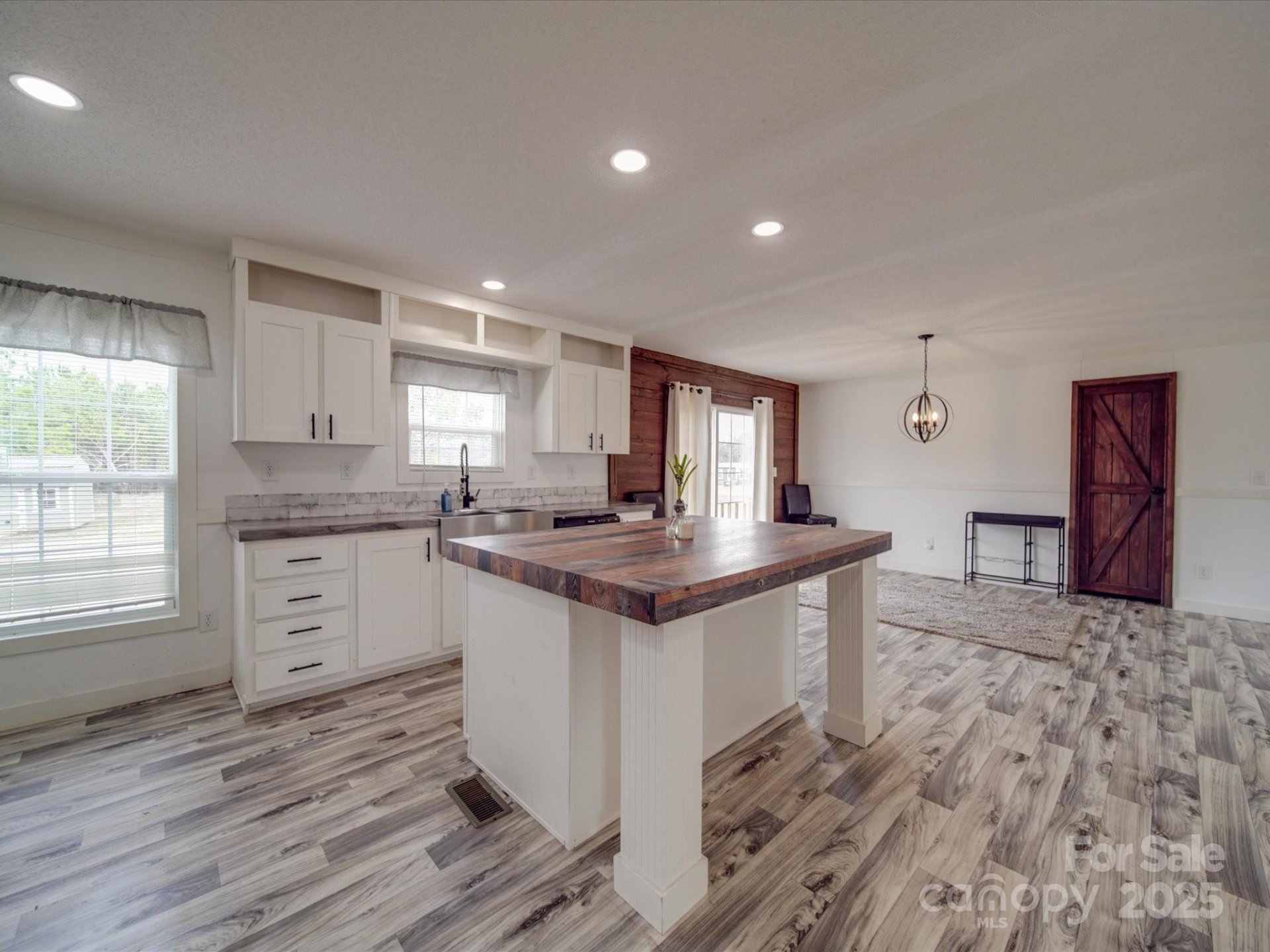 Property image 5 at 5300 Weblee Court, Kings Mountain, NC 28086