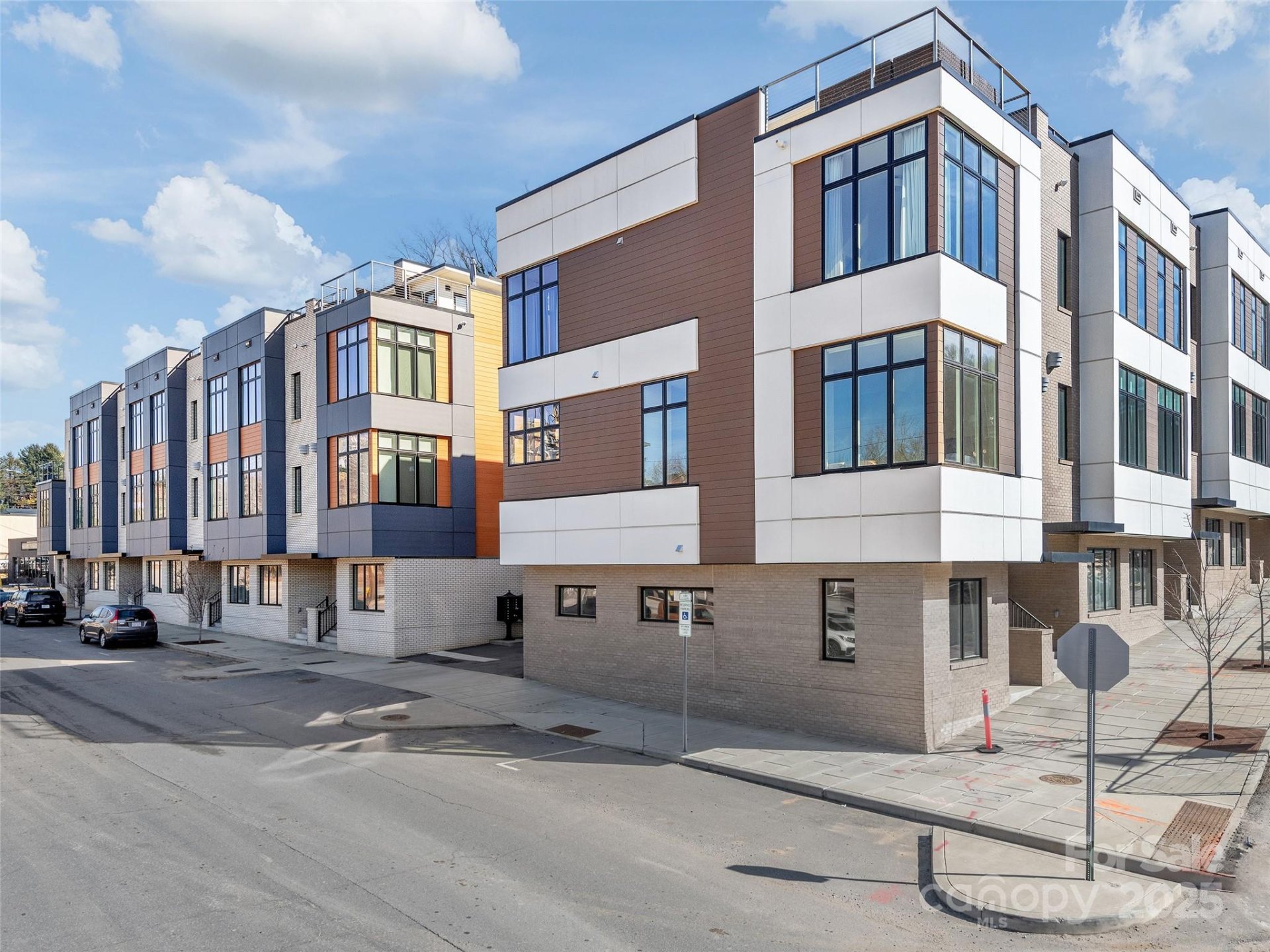 1 Bauhaus Court