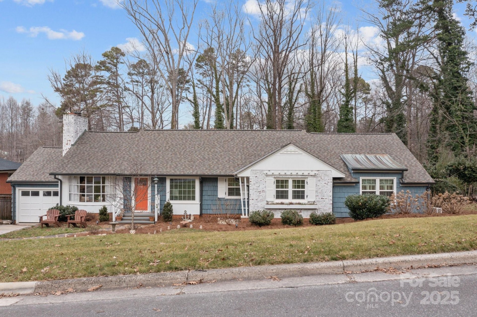 Property image 1 at 390 N Oakwood Drive, Statesville, NC 28677