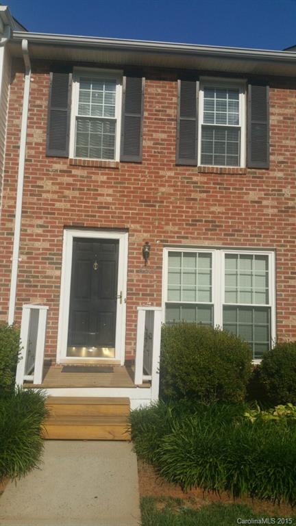 Property image 1 at 8207 Circle Tree Lane, Charlotte, NC 28277