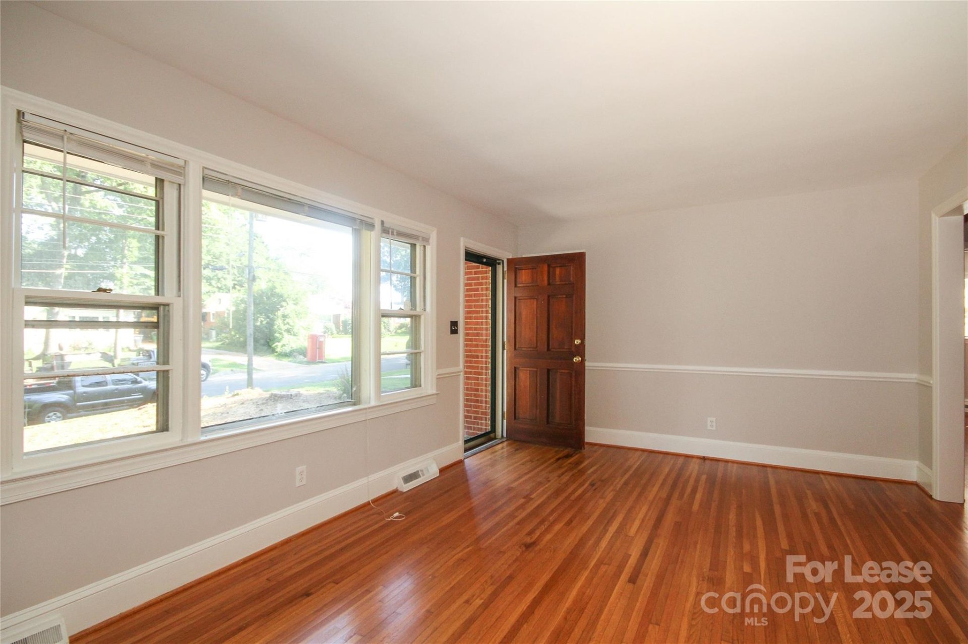 Property image 2 at 1012 Dudley Drive, Charlotte, NC 28205