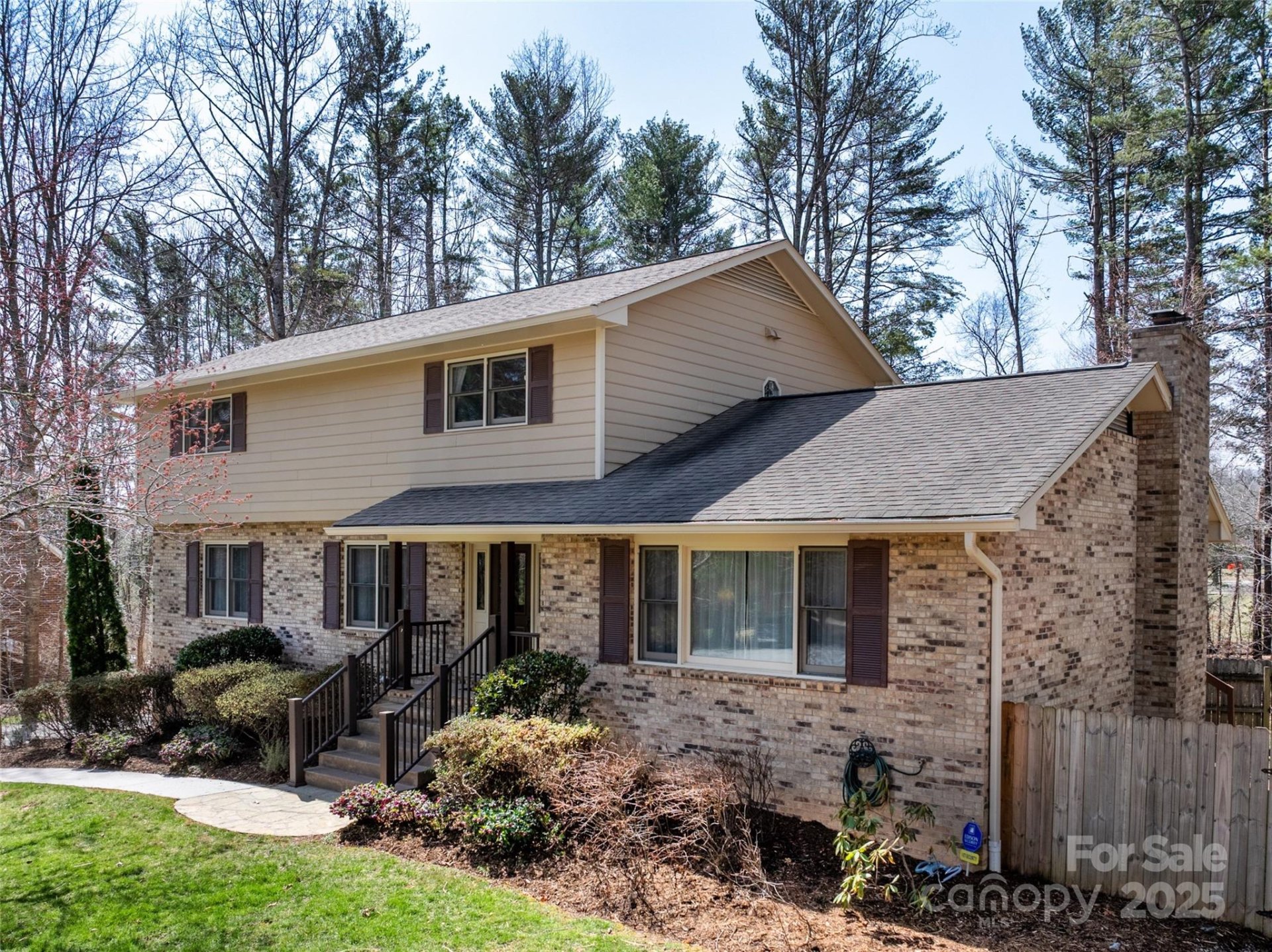 Property image 2 at 27 Tree Top Drive, Arden, NC 28704