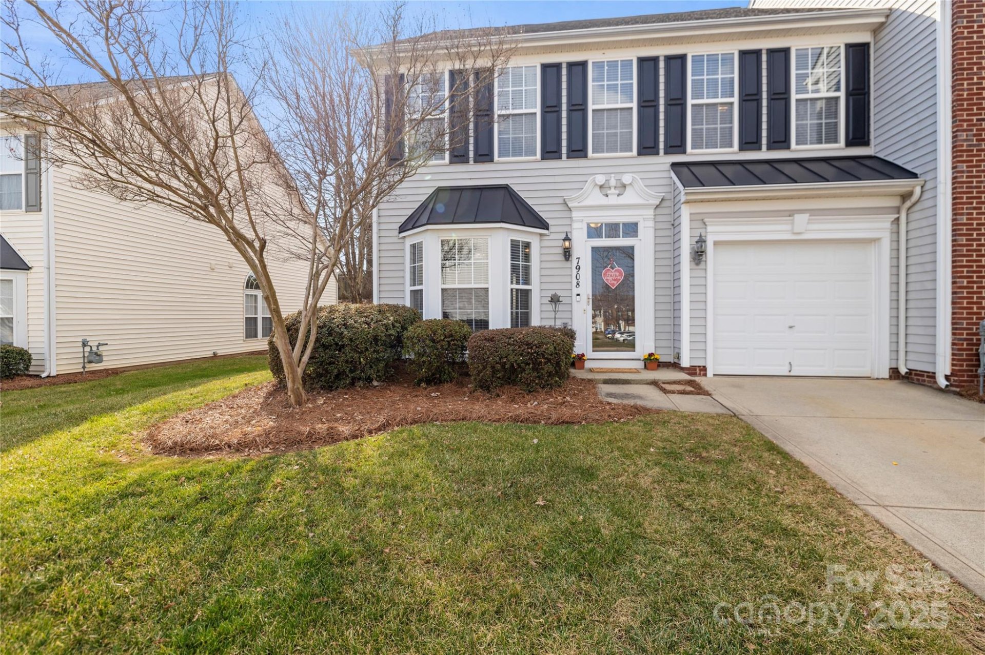 Property image 1 at 7908 Mariners Pointe Circle, Denver, NC 28037