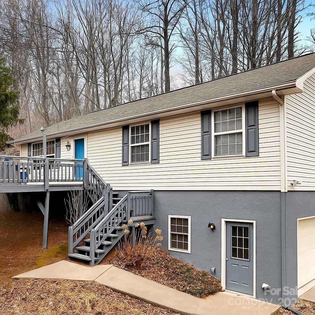 Property image 2 at 330 Sleepy Hollow Drive, Waynesville, NC 28785