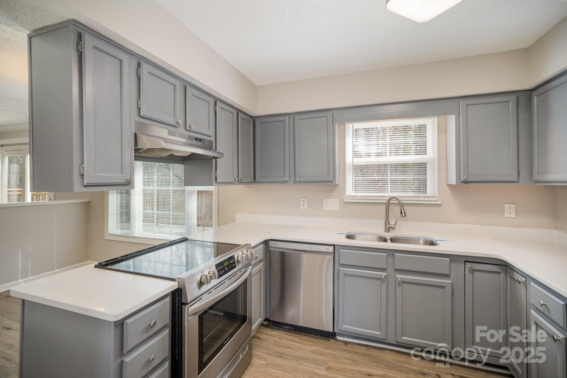 Property image 2 at 8137 Sheringham Way, Charlotte, NC 28227
