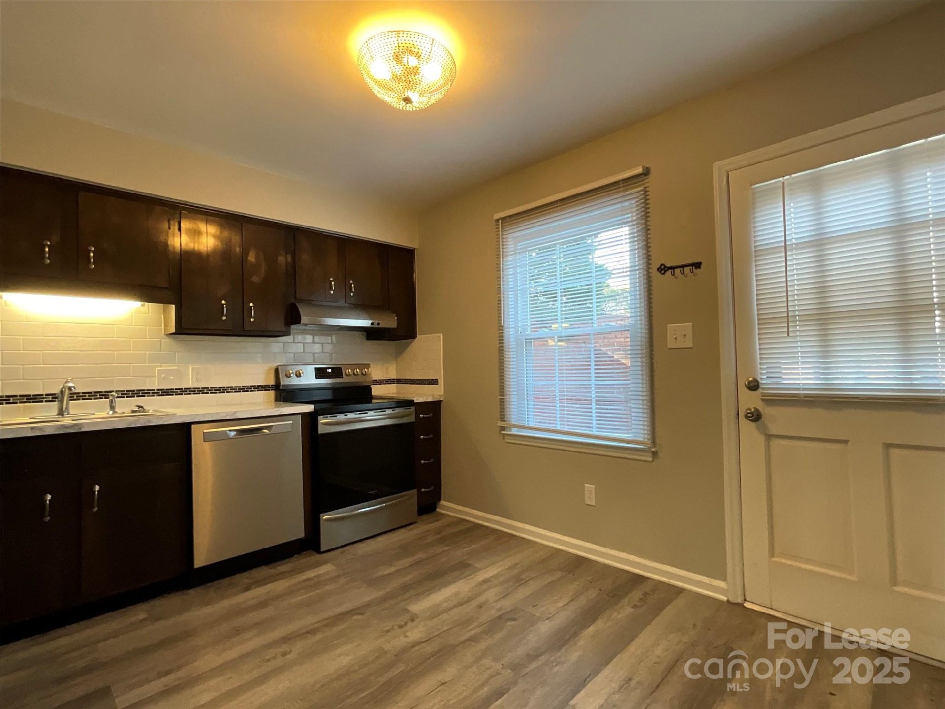 Property image 5 at 4764 Old Lantern Way, Charlotte, NC 28212