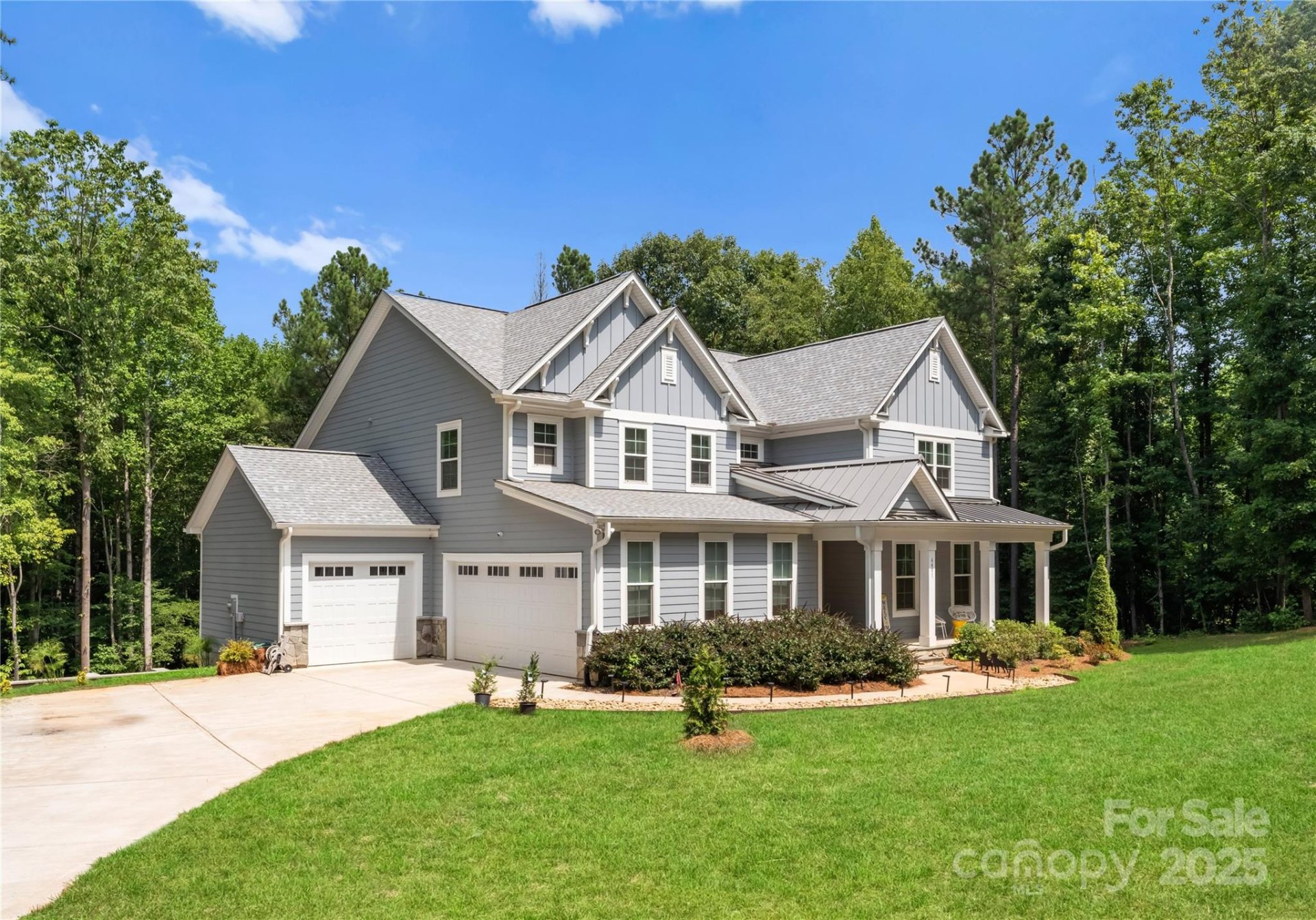 Property image 2 at 6601 Harbor Oaks Drive, Denver, NC 28037