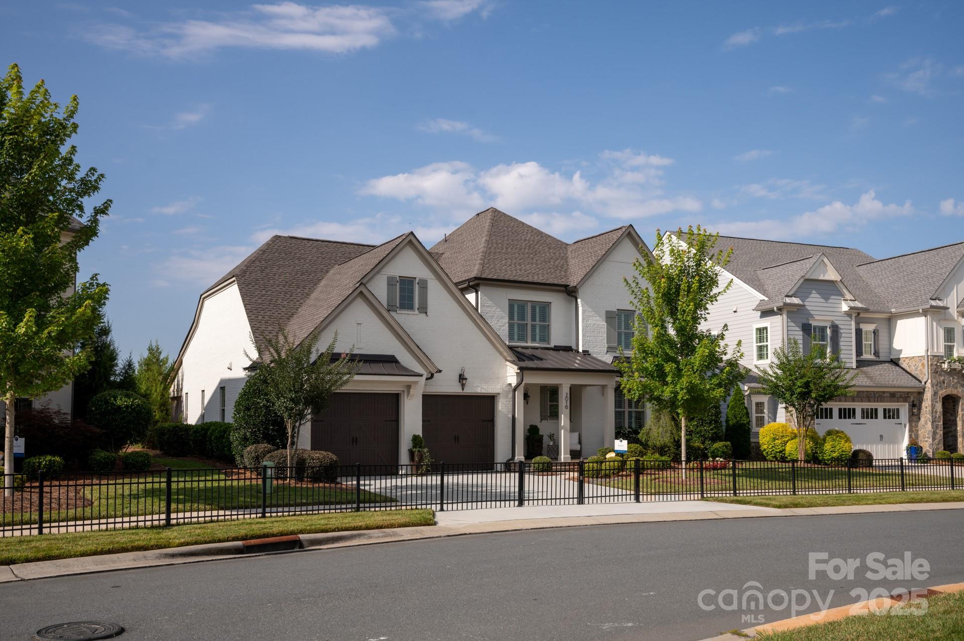 Property image 3 at 2016 Thatcher Way, Fort Mill, SC 29715