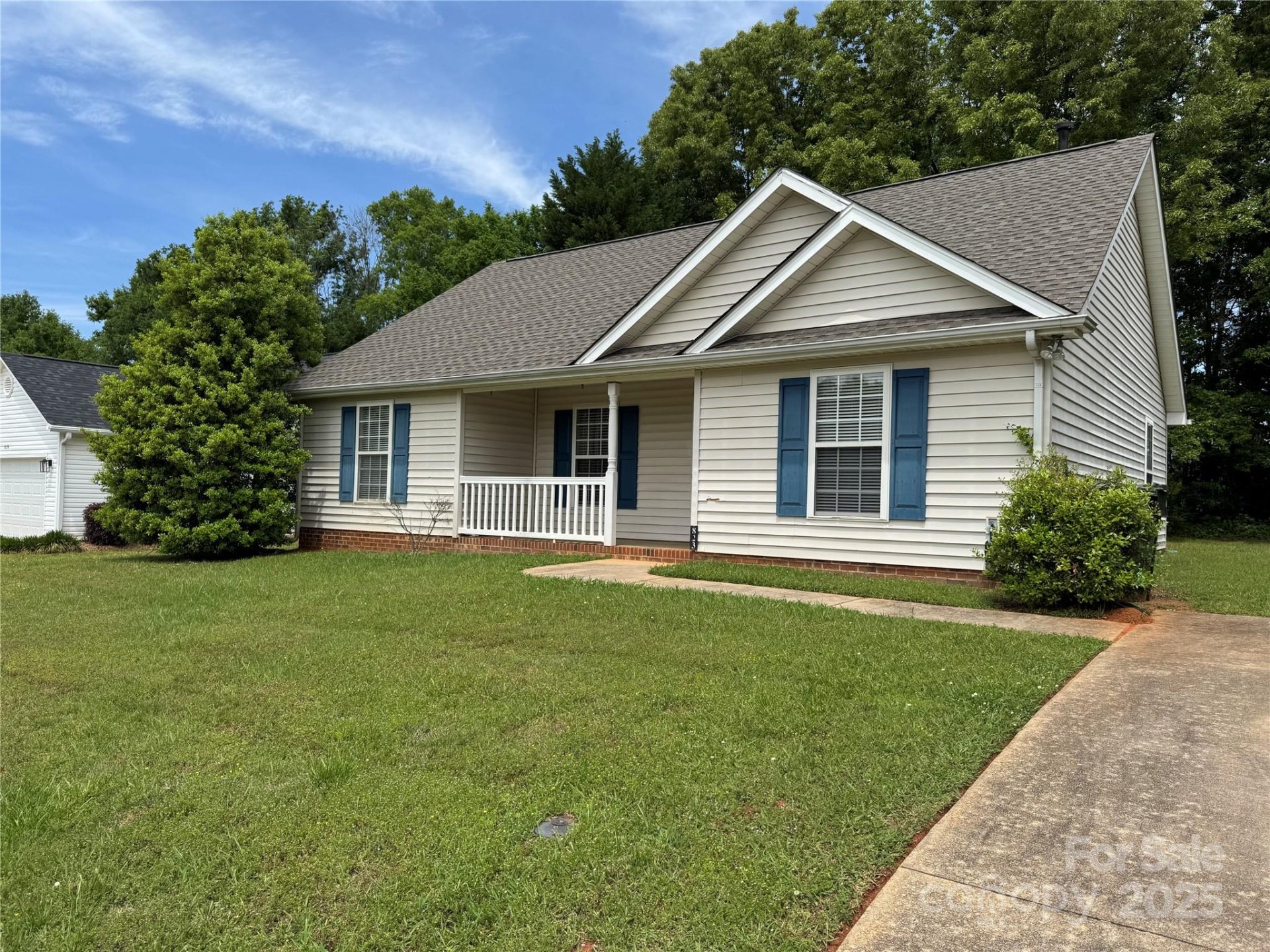 823 Prestwick Drive