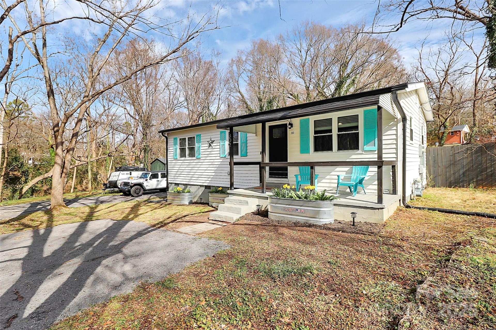 Property image 1 at 302 Digh Street, Gastonia, NC 28052