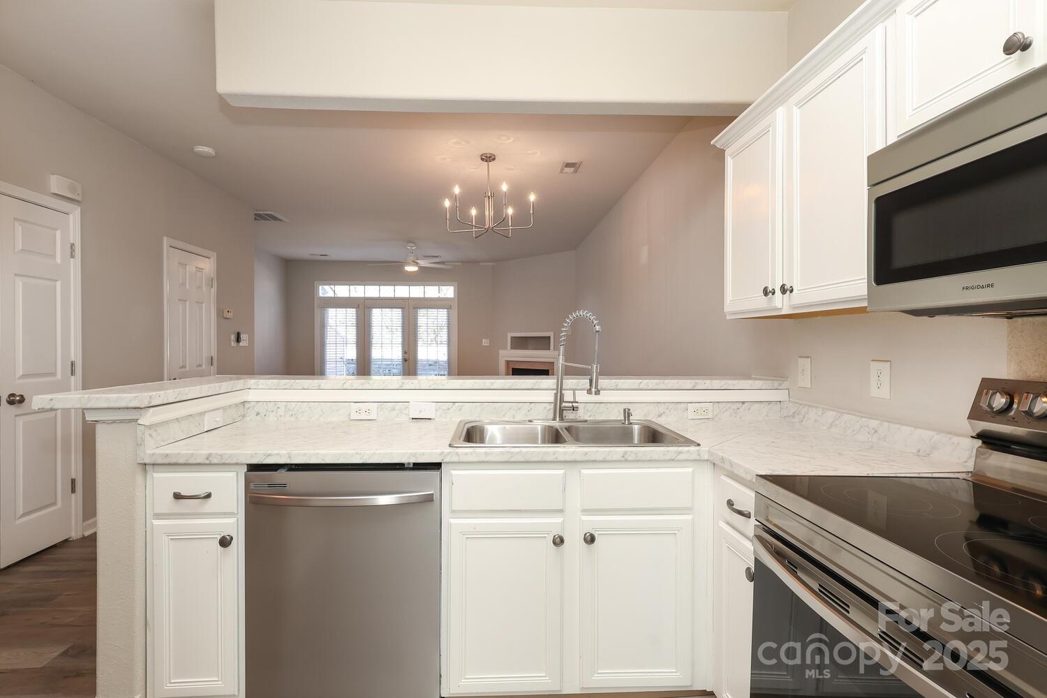 Property image 5 at 14713 Lions Pride Court, Charlotte, NC 28273
