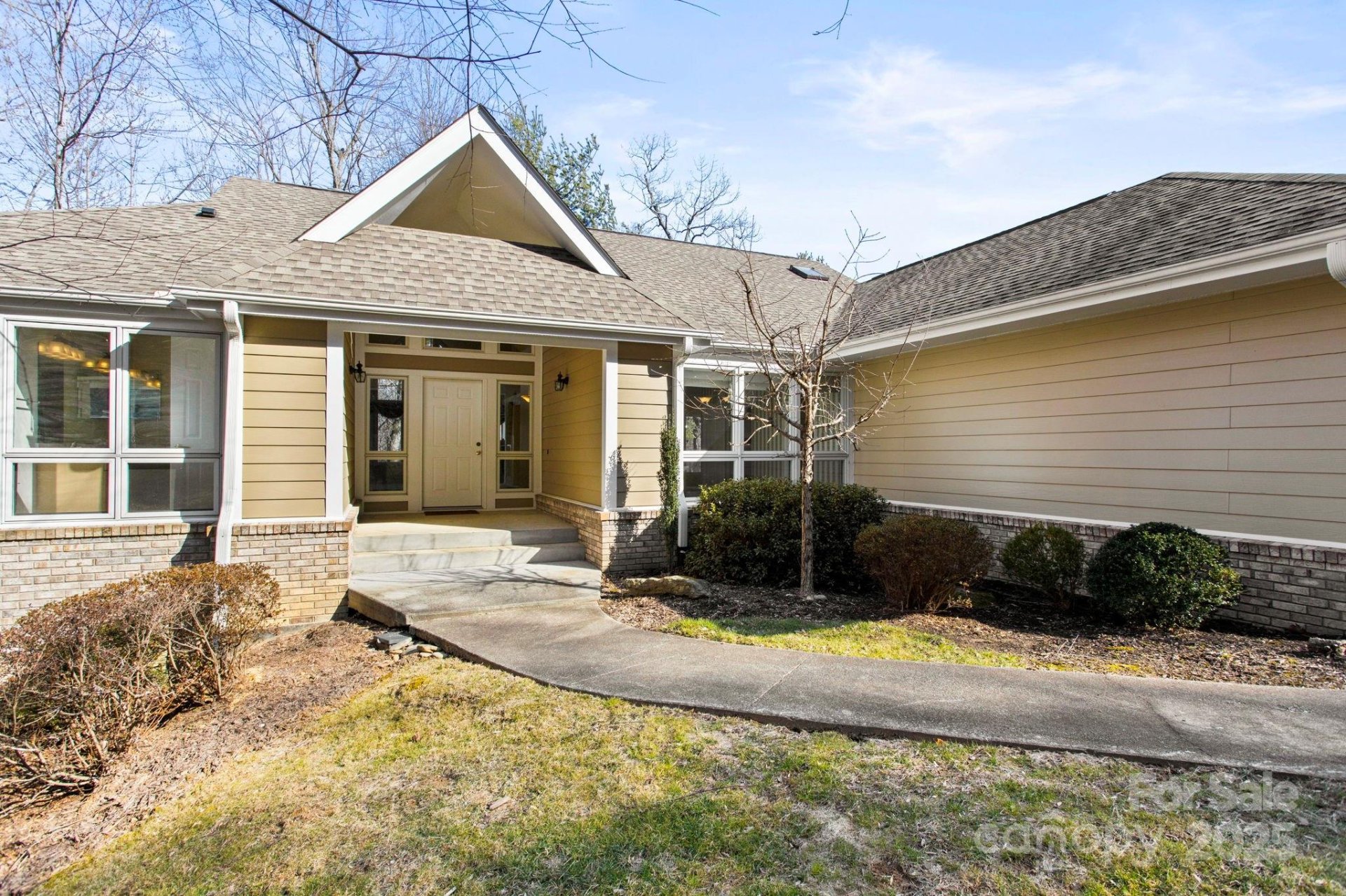 Property image 2 at 514 Cobblestone Lane, Flat Rock, NC 28731