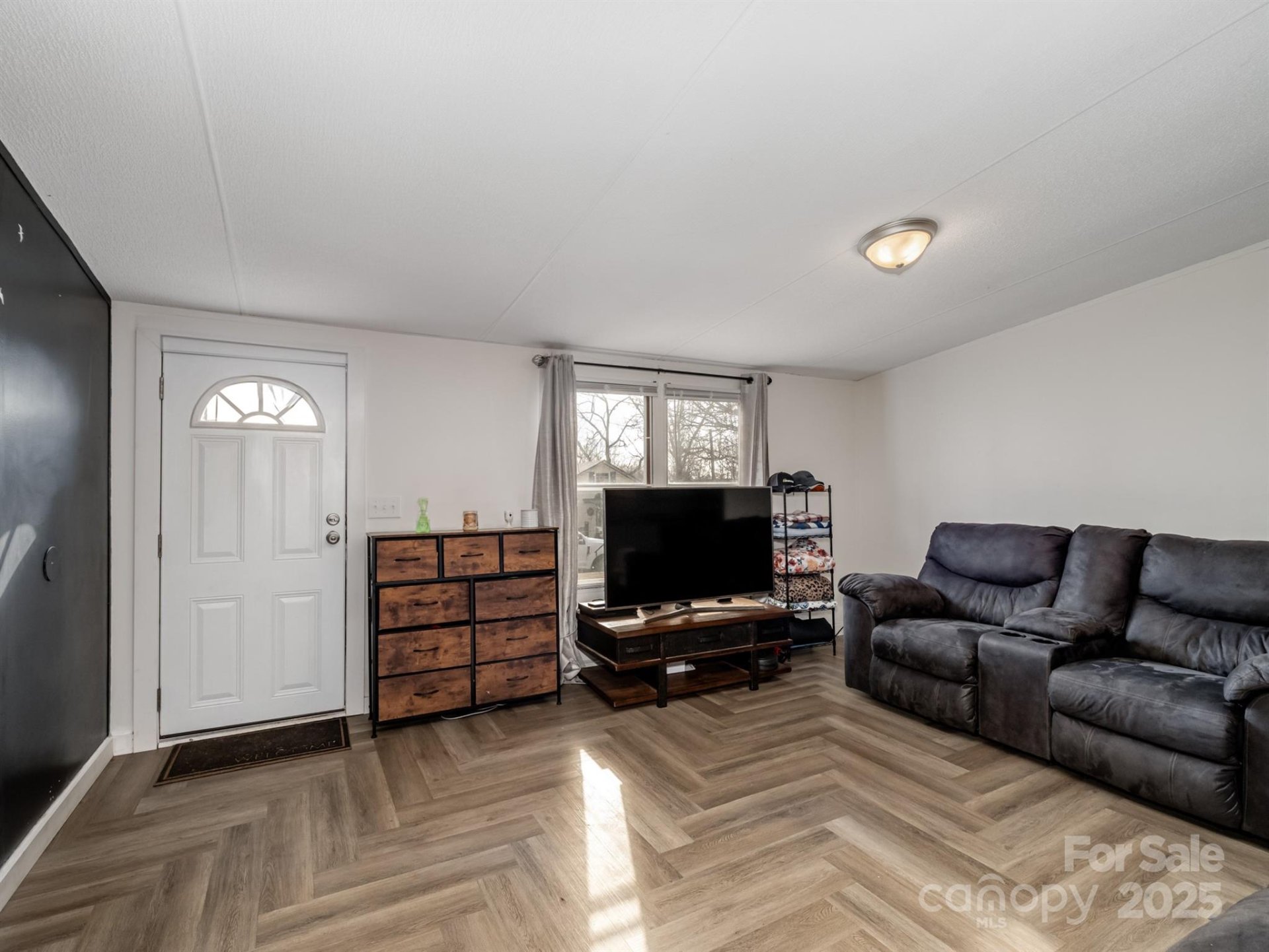 Property image 4 at 108 S Inman Avenue, Bessemer City, NC 28016