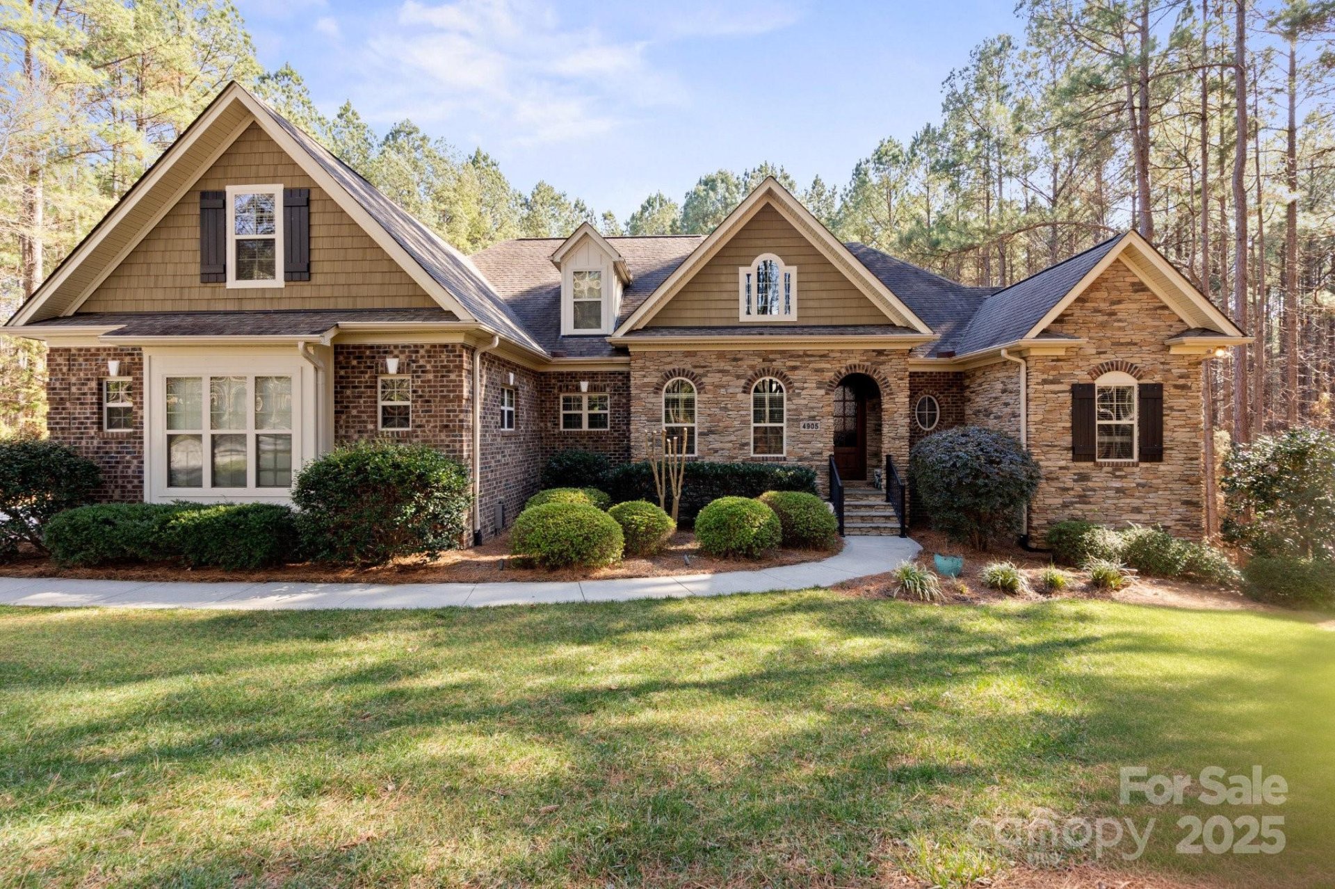 Property image 1 at 4905 River Hills Drive, Denver, NC 28037