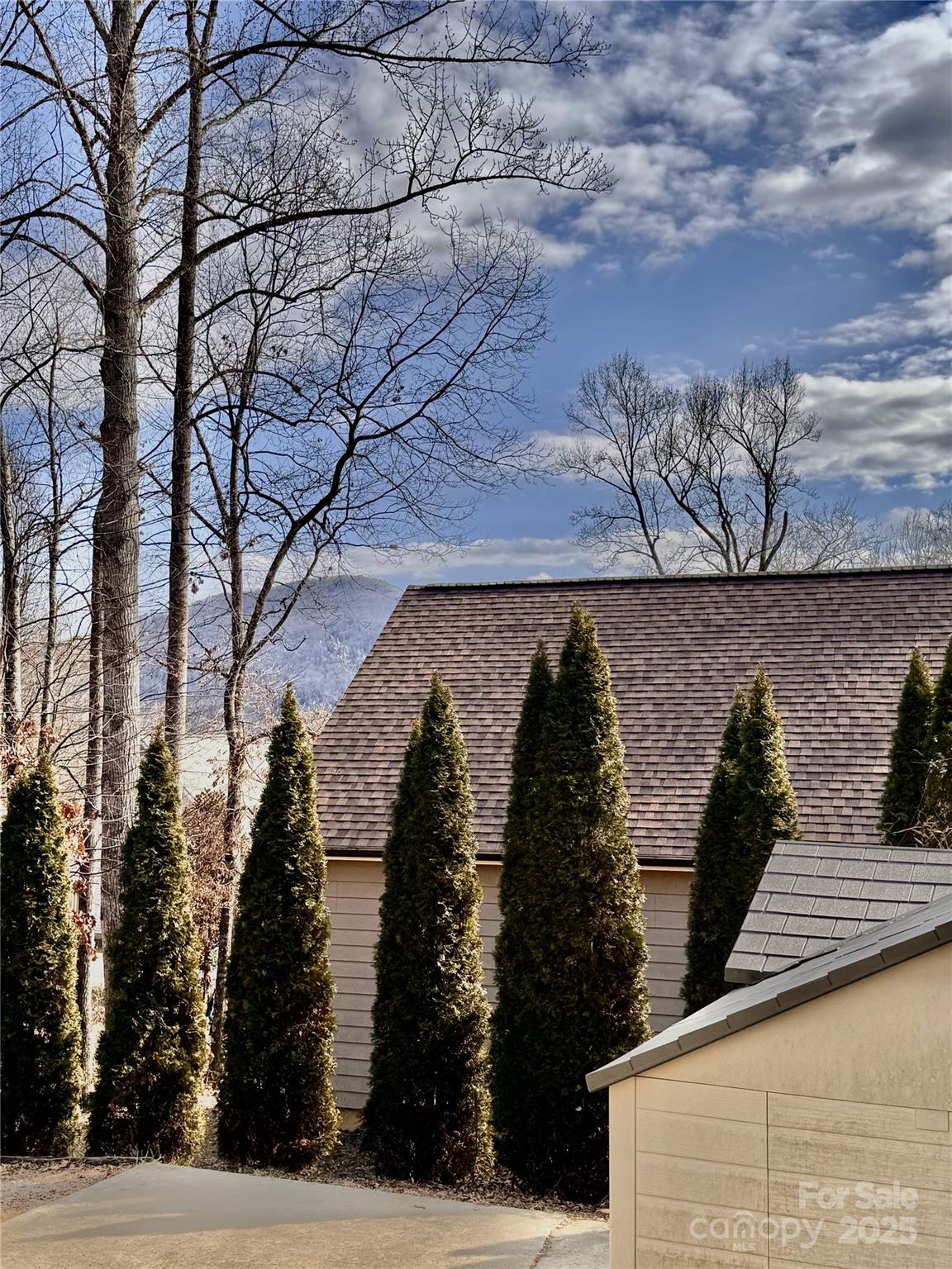 Property image 3 at 231 Newberry Drive, Fletcher, NC 28732