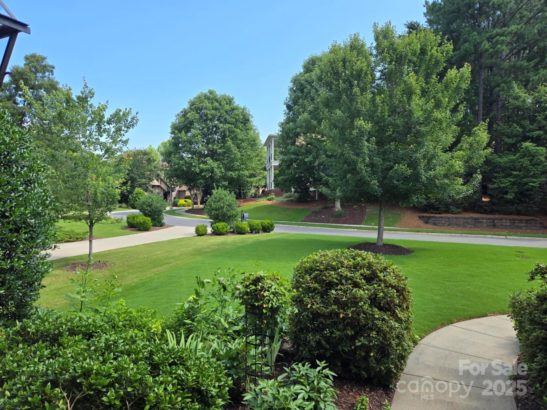 Property image 3 at 16824 Ashton Oaks Drive, Charlotte, NC 28278