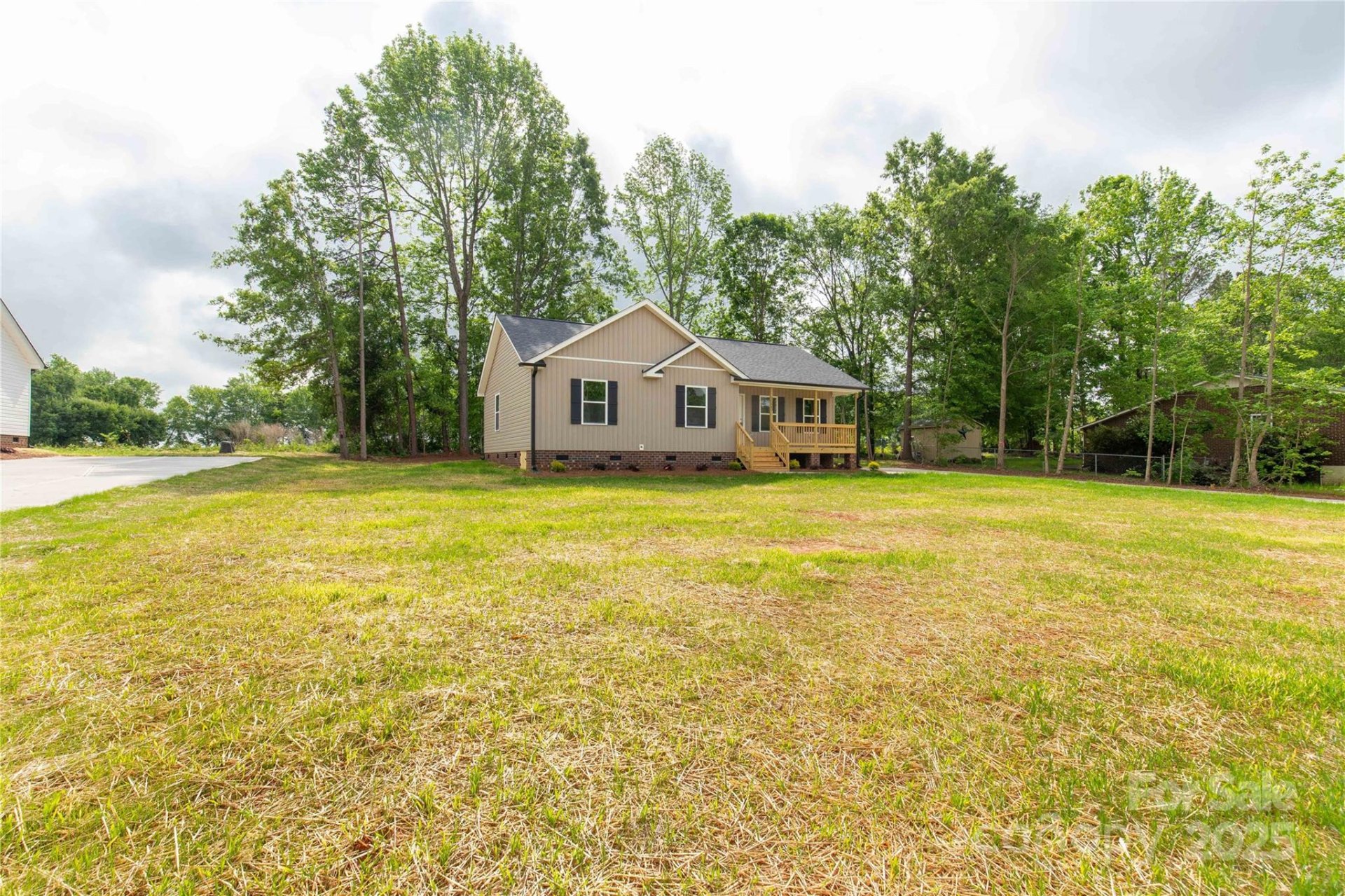 Property image 3 at 1323 Mack Drive, Mcconnells, SC 29726