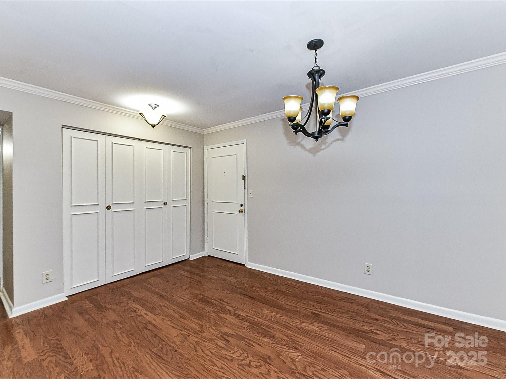 Property image 5 at 1323 Queens Road, Charlotte, NC 28207