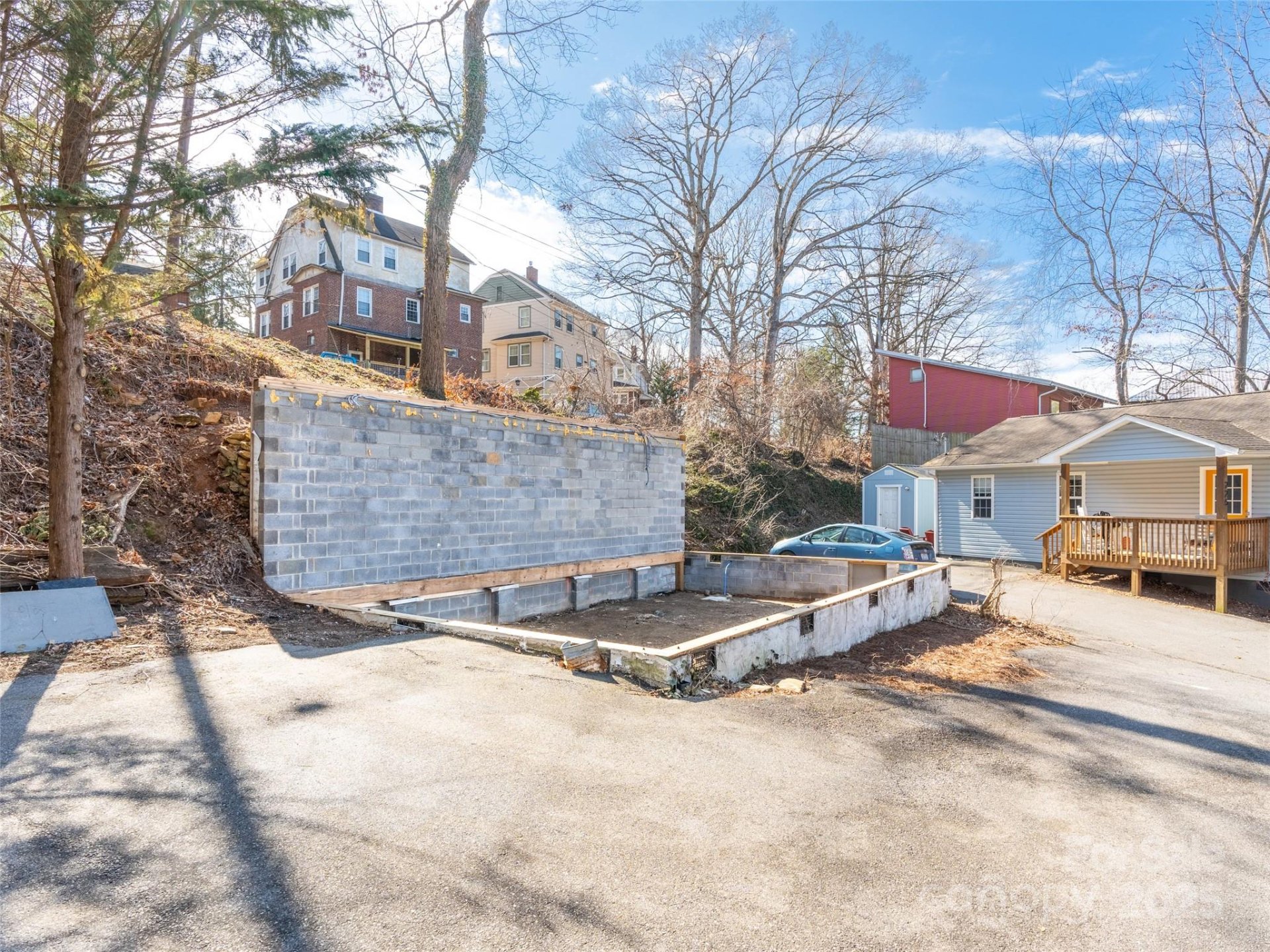 Property image 3 at 231 Westover Drive, Asheville, NC 28801