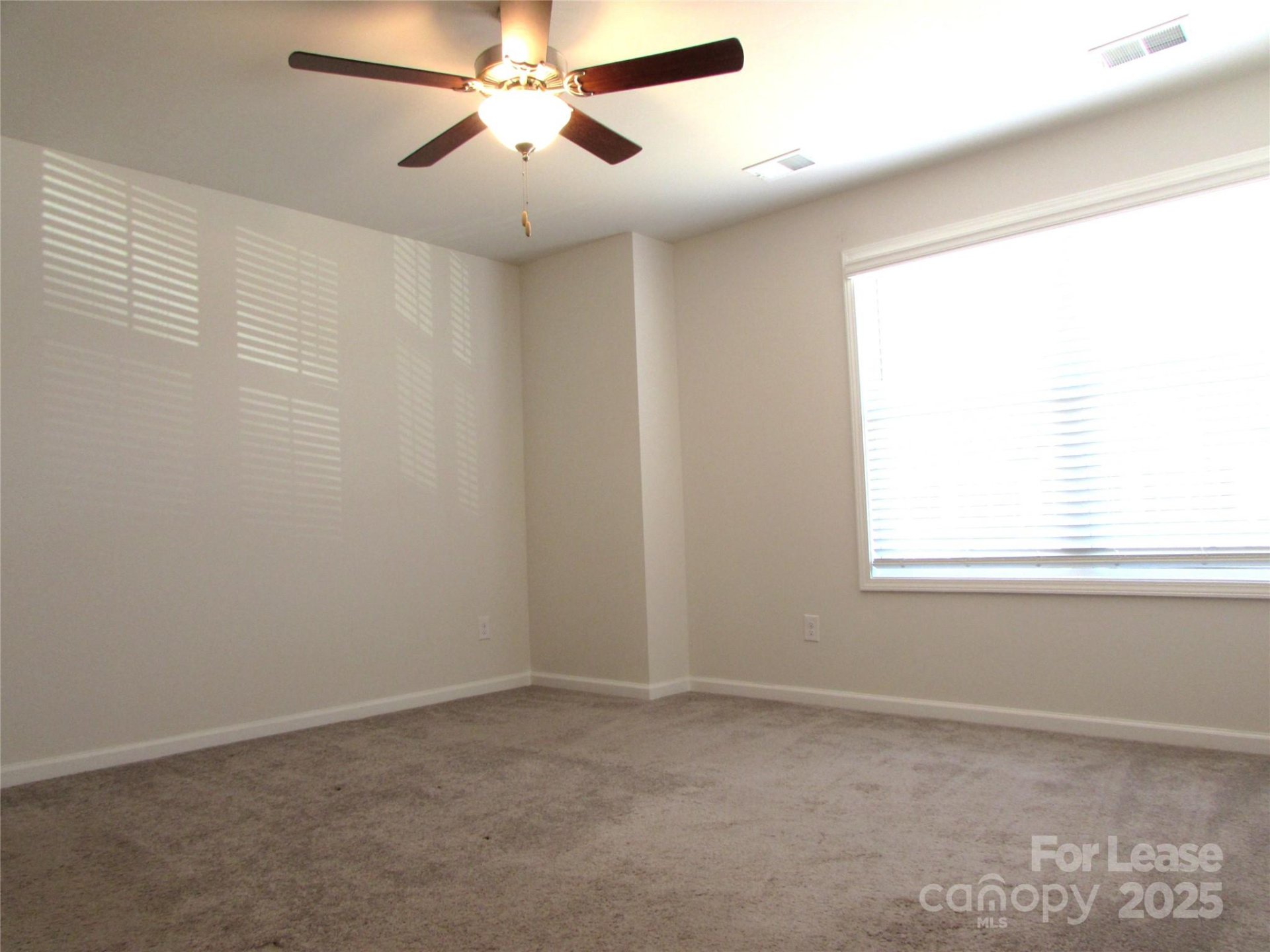 Property image 5 at 3742 Yorkshire Place, Sherrills Ford, NC 28682