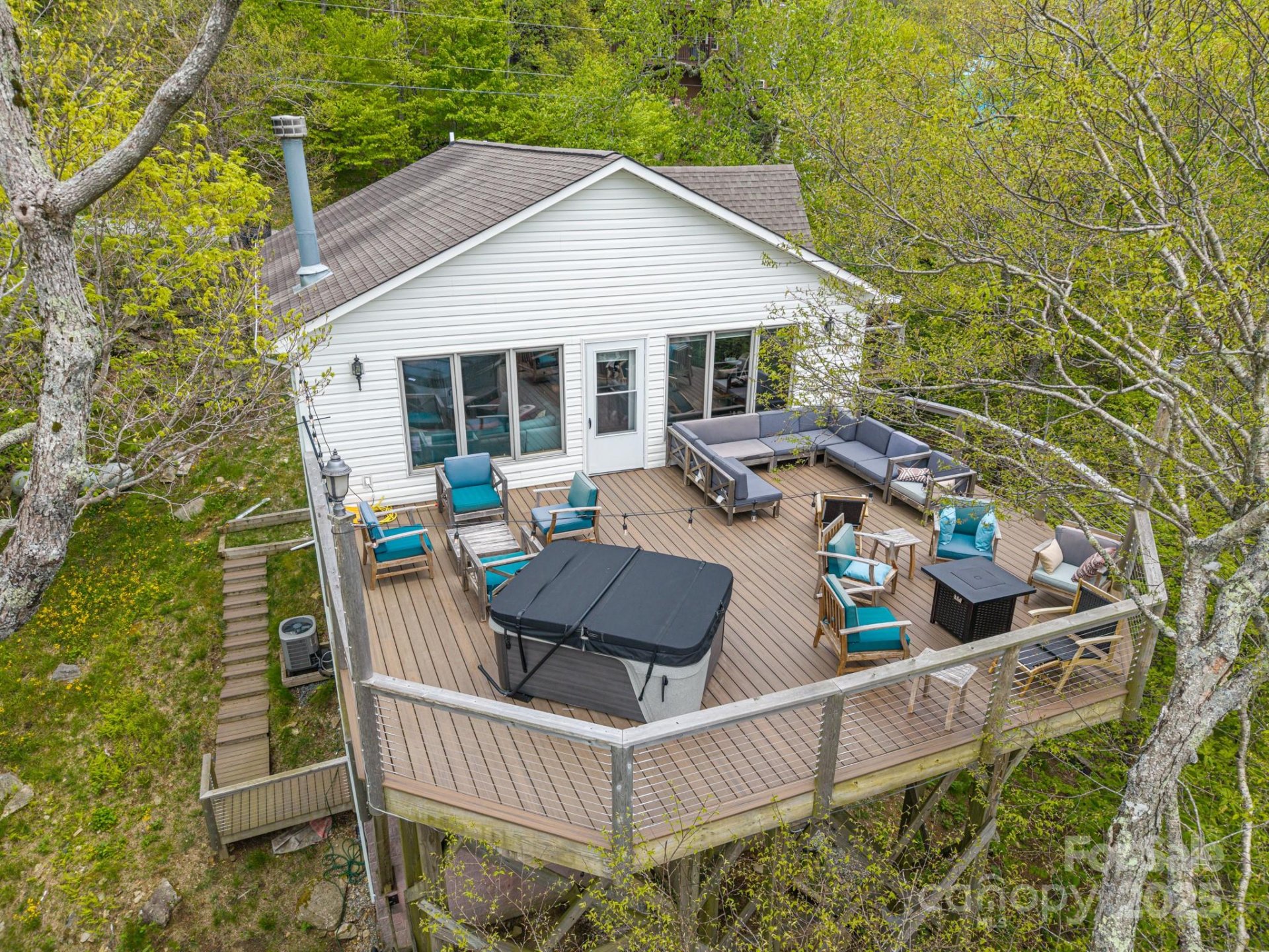 Property at 114 Spruce Hollow Road, Beech Mountain, NC 28604