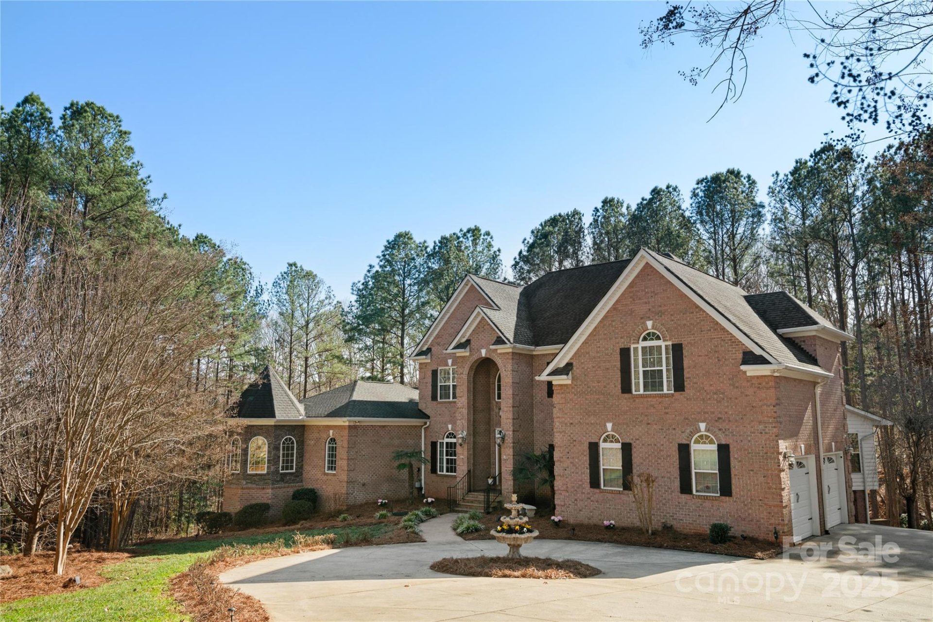 Property image 1 at 9135 Fair Oak Drive, Sherrills Ford, NC 28673