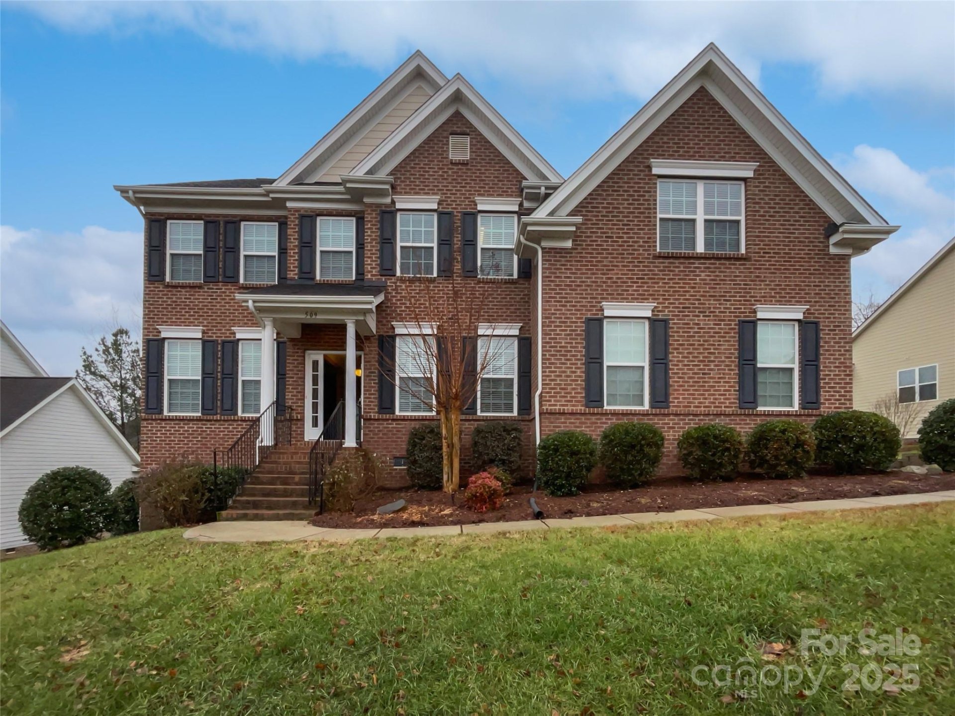 509 Riviera Place