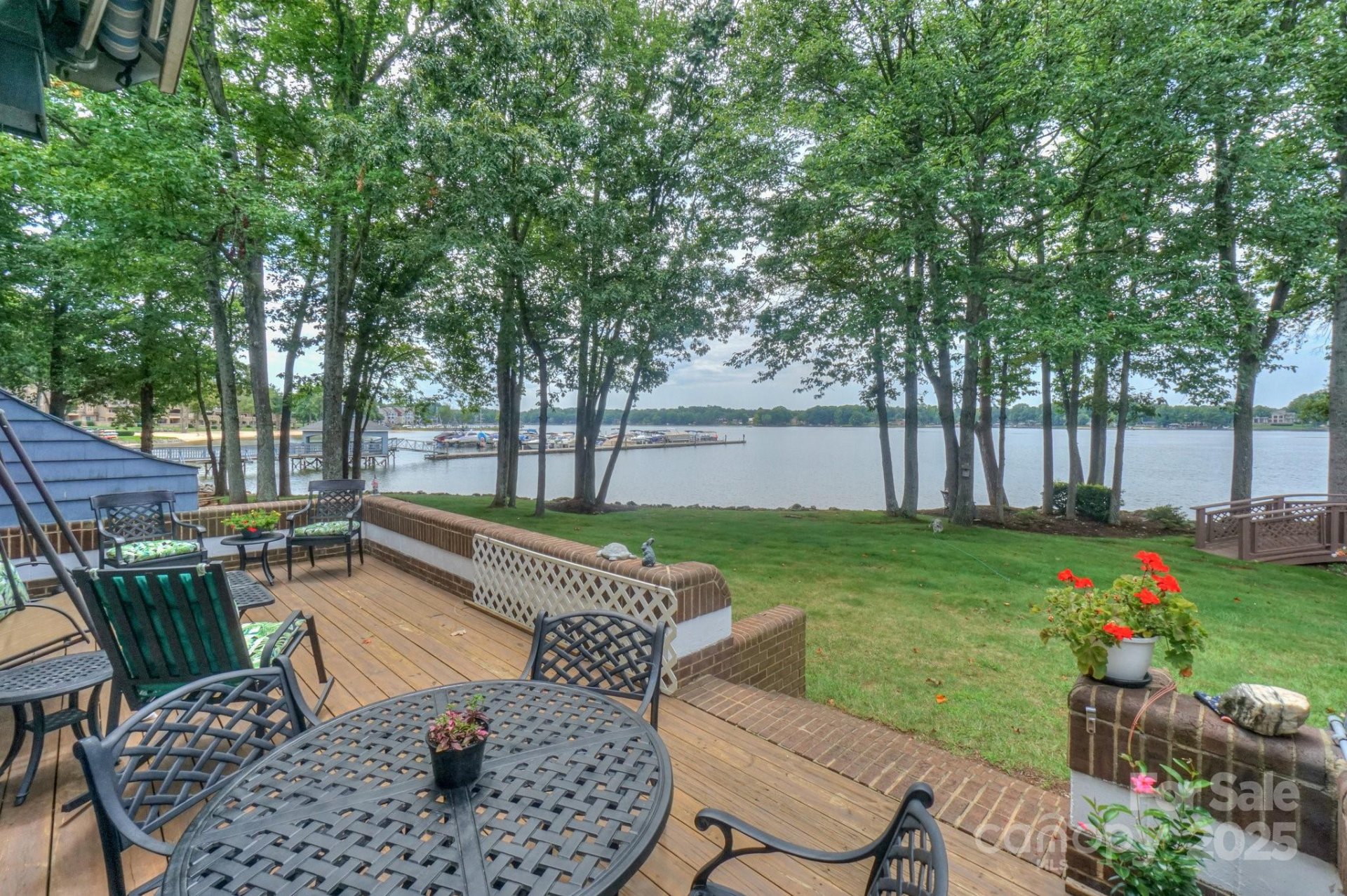 Property image 3 at 405 Northwest Drive, Davidson, NC 28036