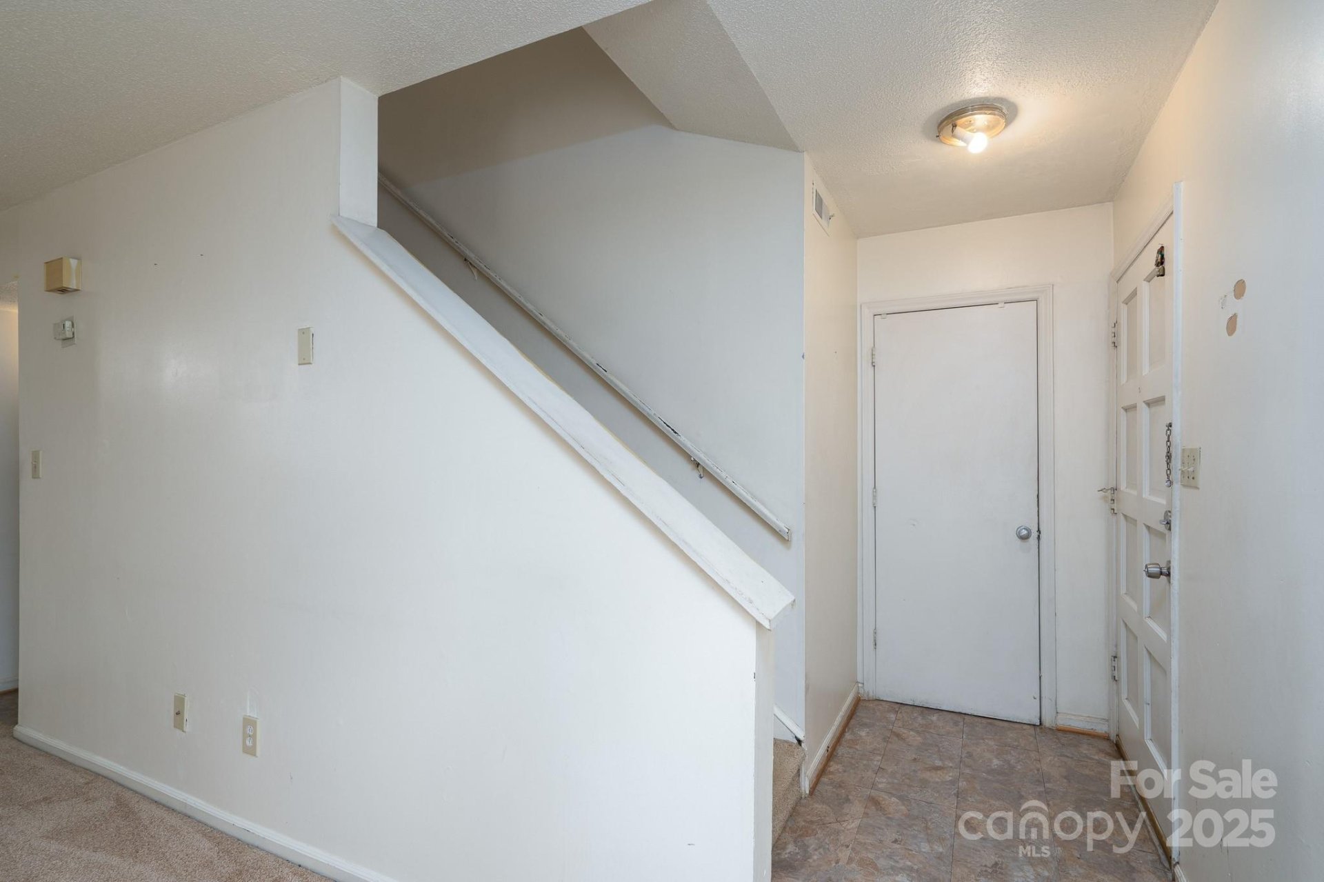 Property image 4 at 7929 Shady Oak Trail, Charlotte, NC 28210