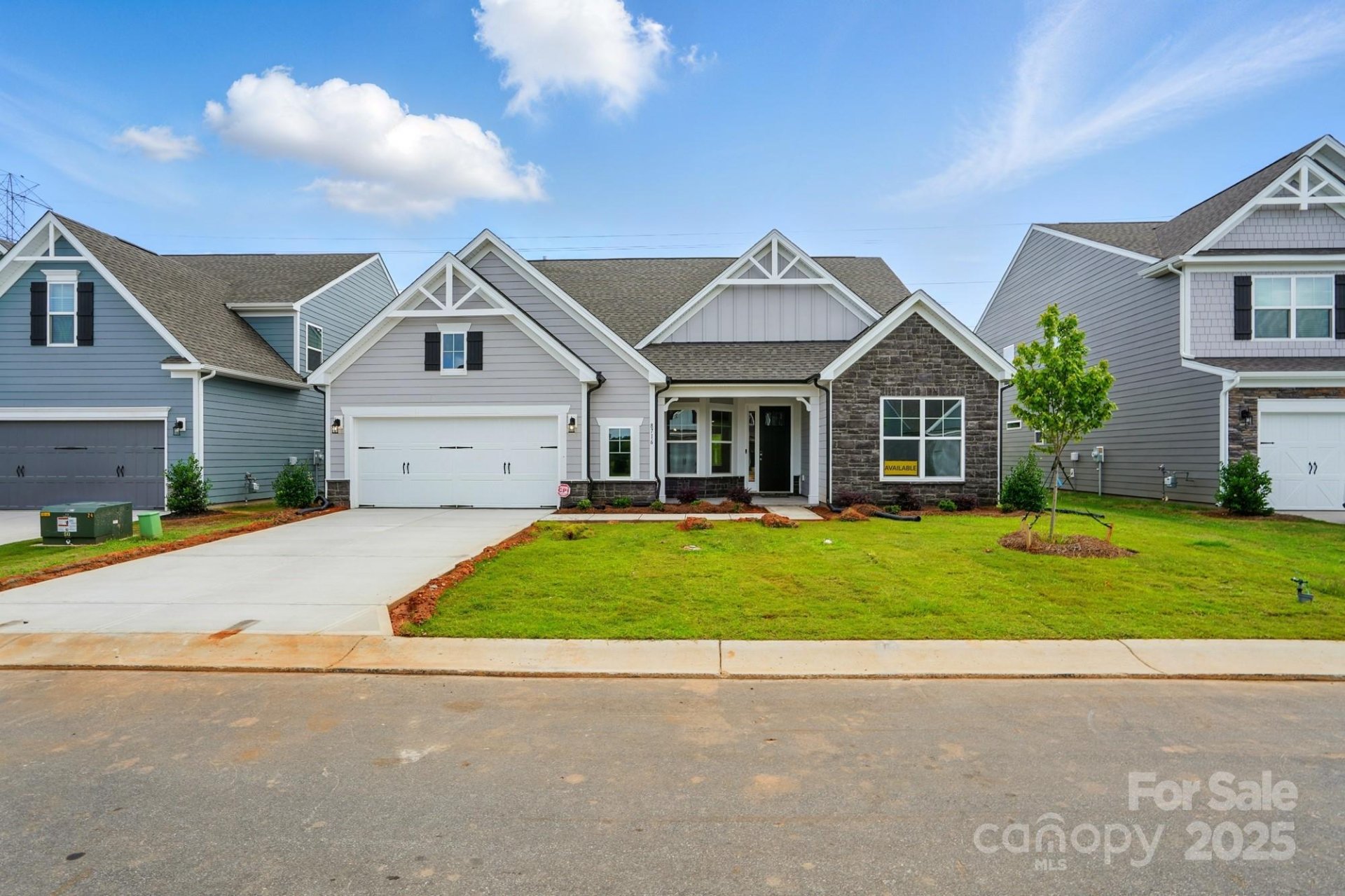 Property image 1 at 8716 Acadia Parkway, Sherrills Ford, NC 28673