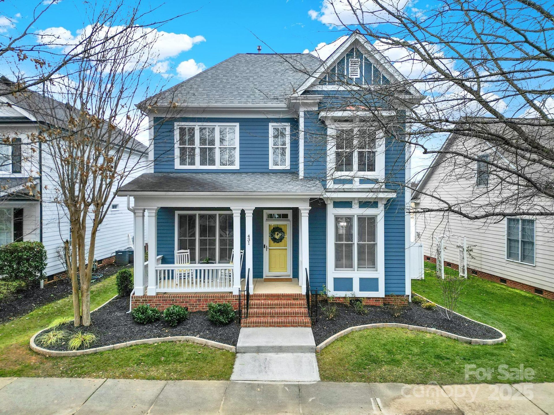 431 Third Baxter Street