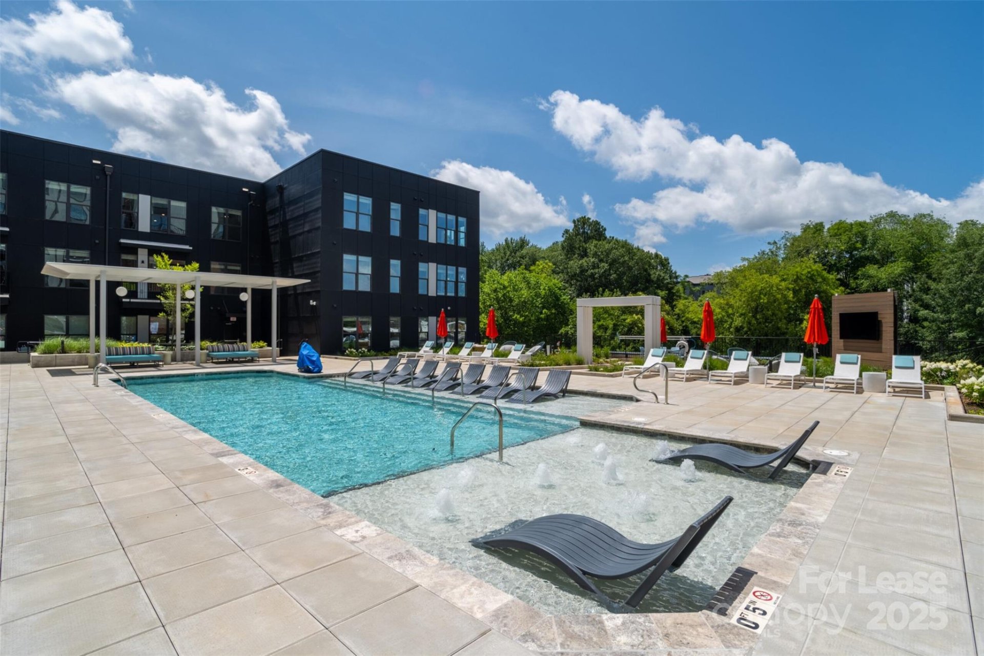 Property image 2 at 3305 South Boulevard, Charlotte, NC 28209
