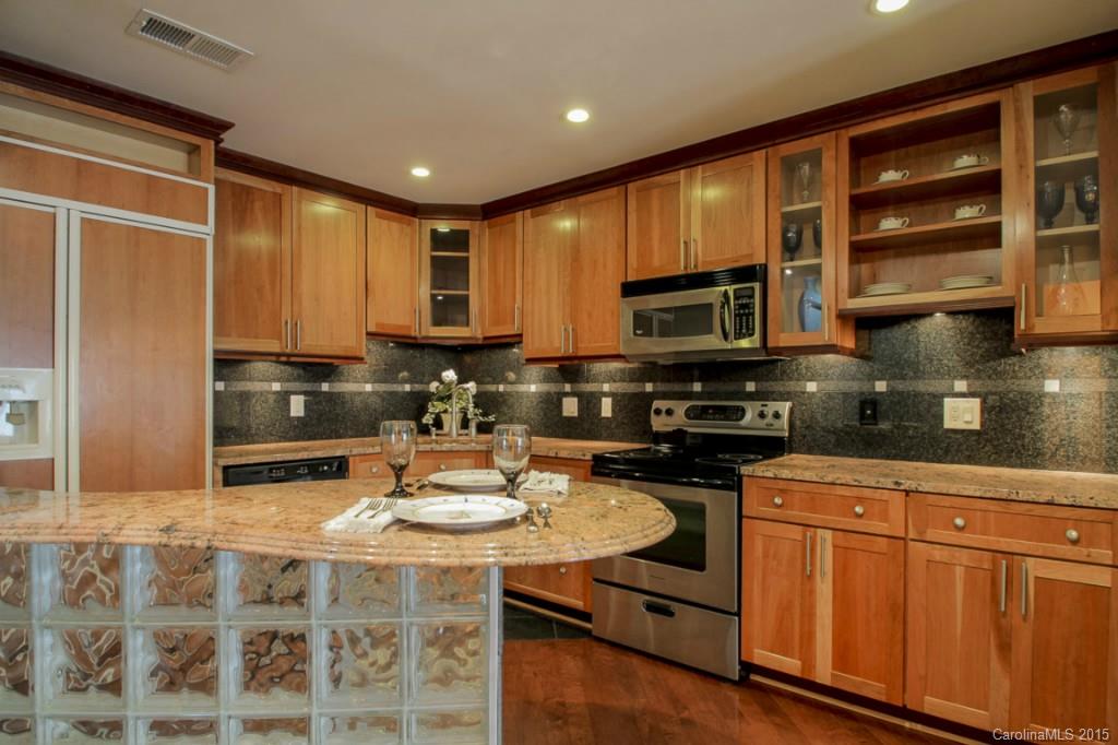 Property image 1 at 417 N Church Street, Charlotte, NC 28202