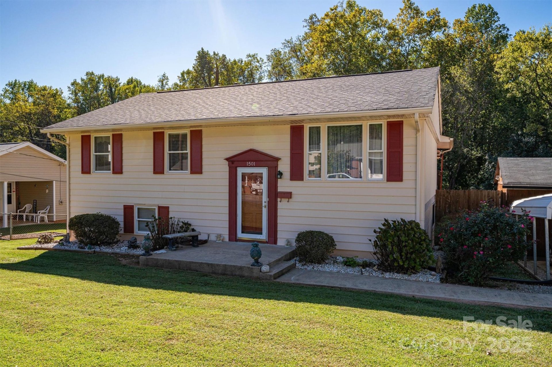 1501 Fern Forest Drive