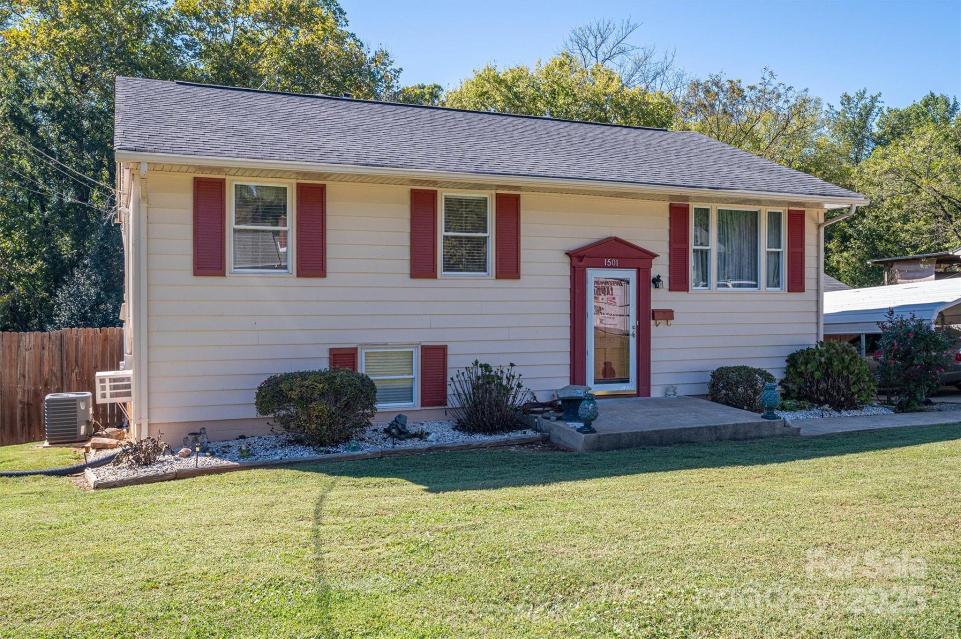 Property image 3 at 1501 Fern Forest Drive, Gastonia, NC 28054