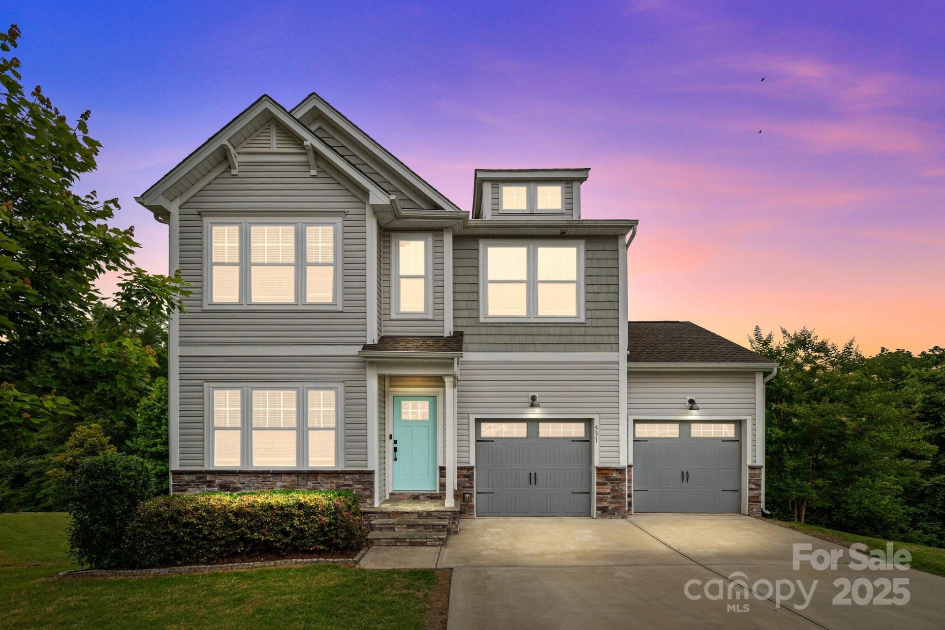 531 Harlech Court