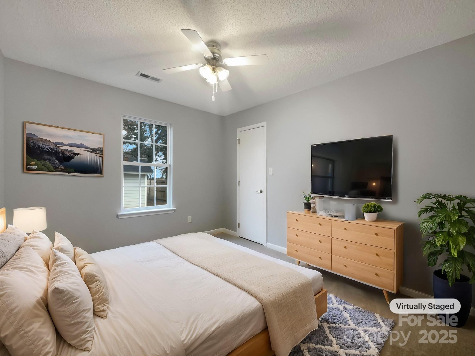 Property image 4 at 7926 Sir Barton Court, Charlotte, NC 28215