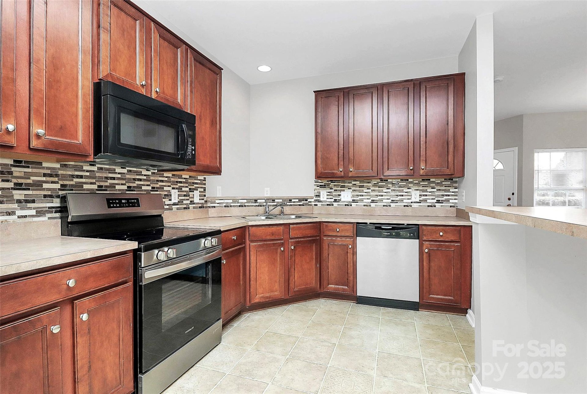 Property image 3 at 2313 Calabassas Lane, Matthews, NC 28105