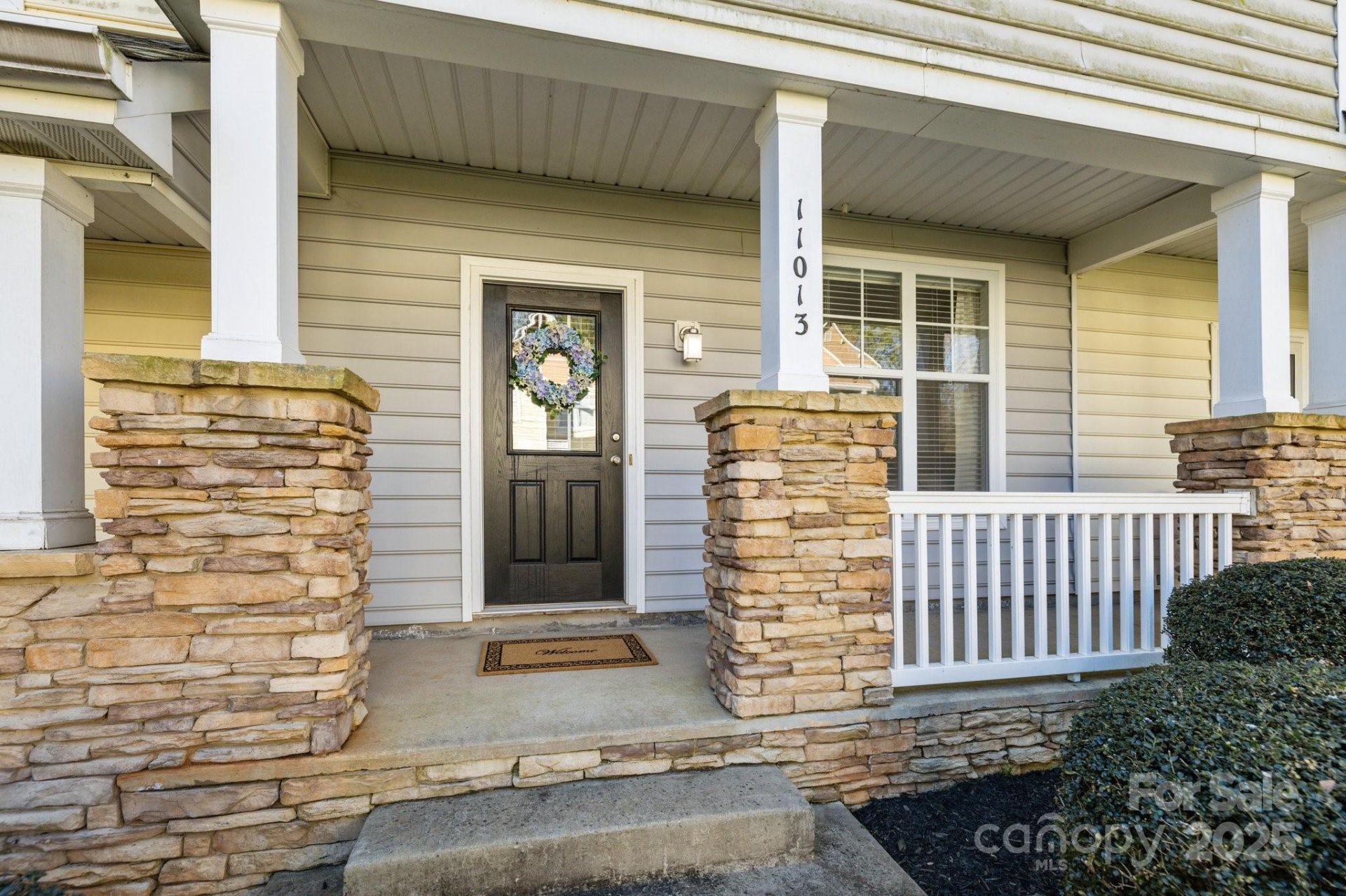 Property image 3 at 11013 Dundarrach Lane, Charlotte, NC 28277