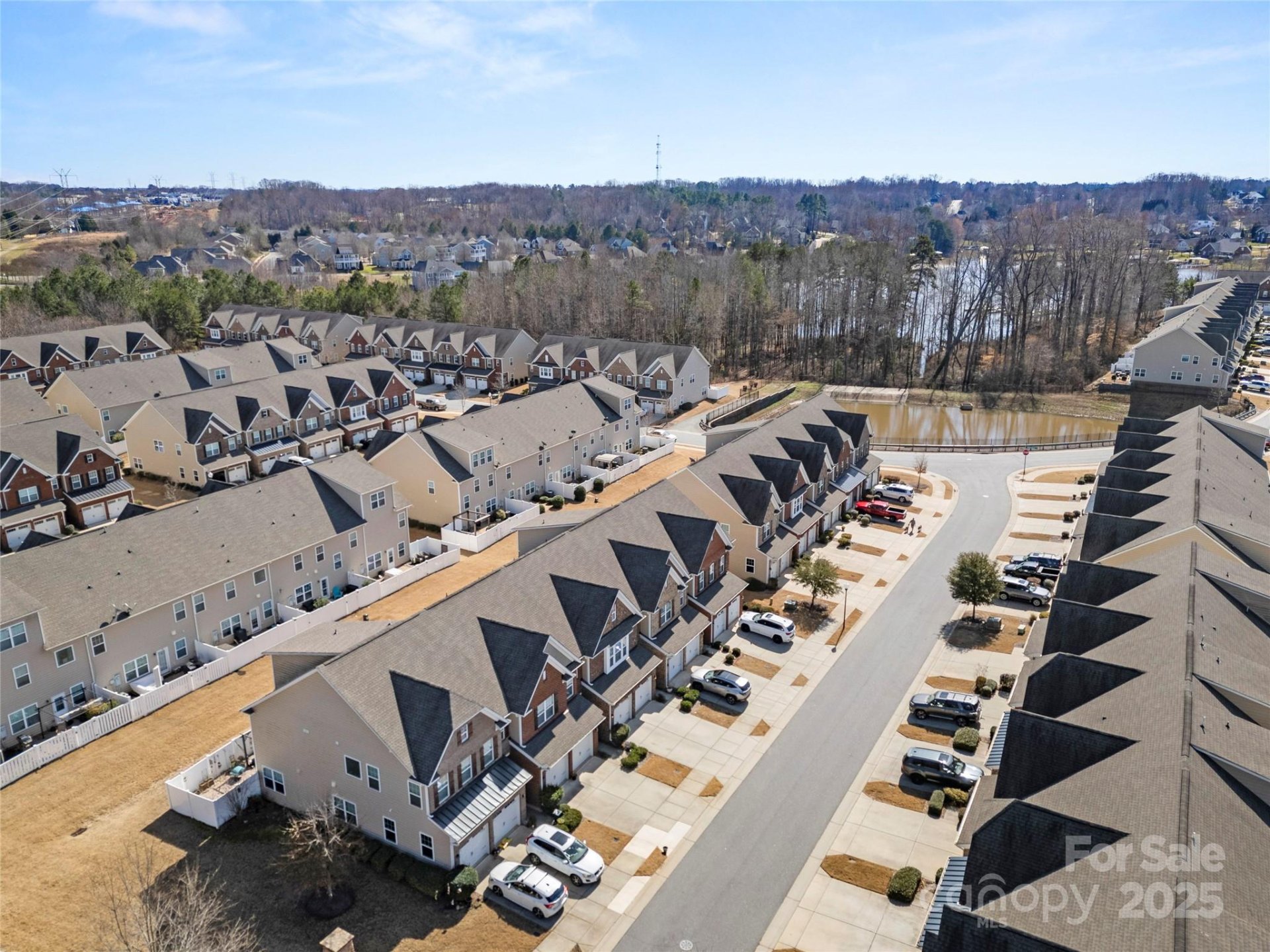 Property image 3 at 107 Dellbrook Street, Mooresville, NC 28117