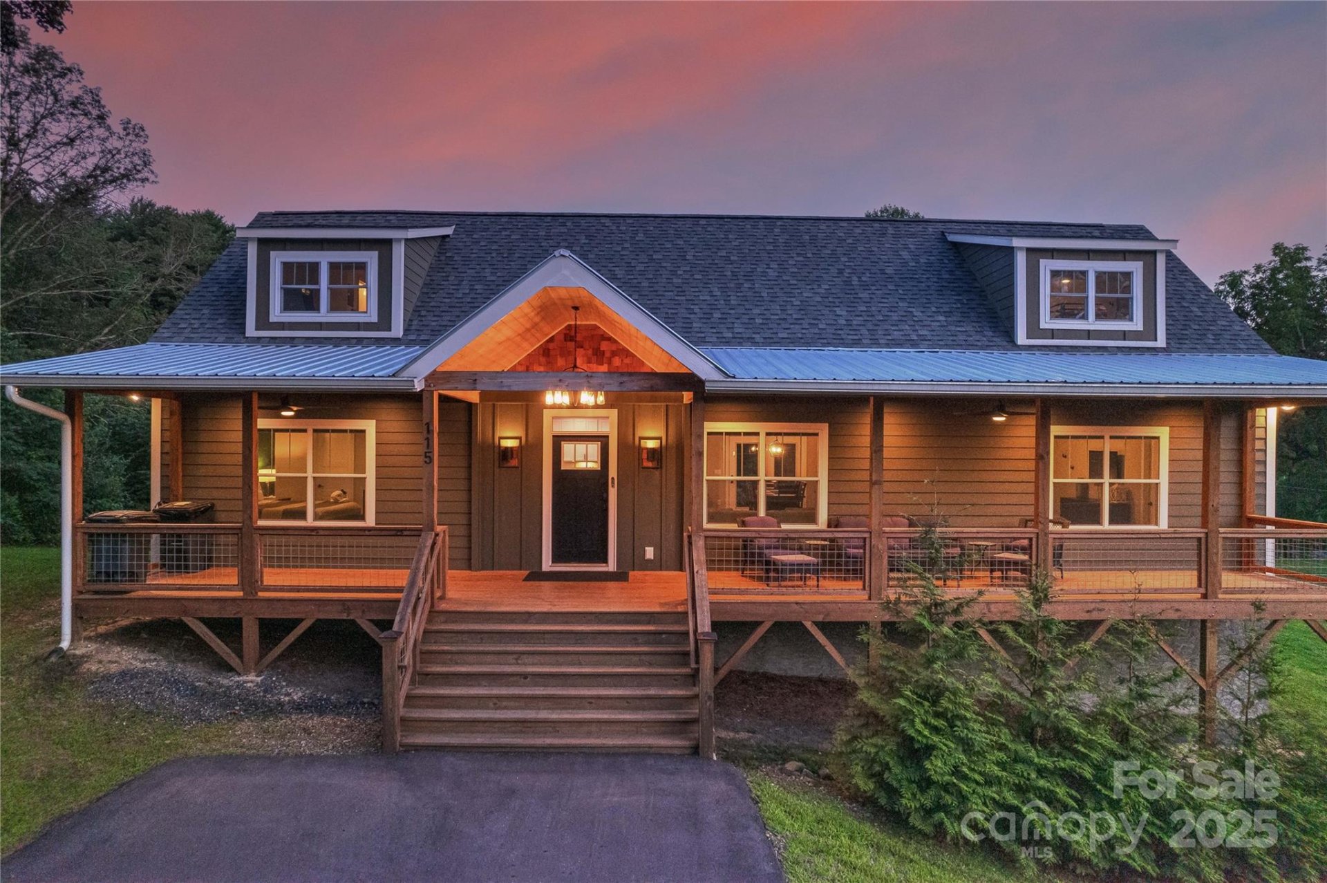115 Cascade Ridge Road