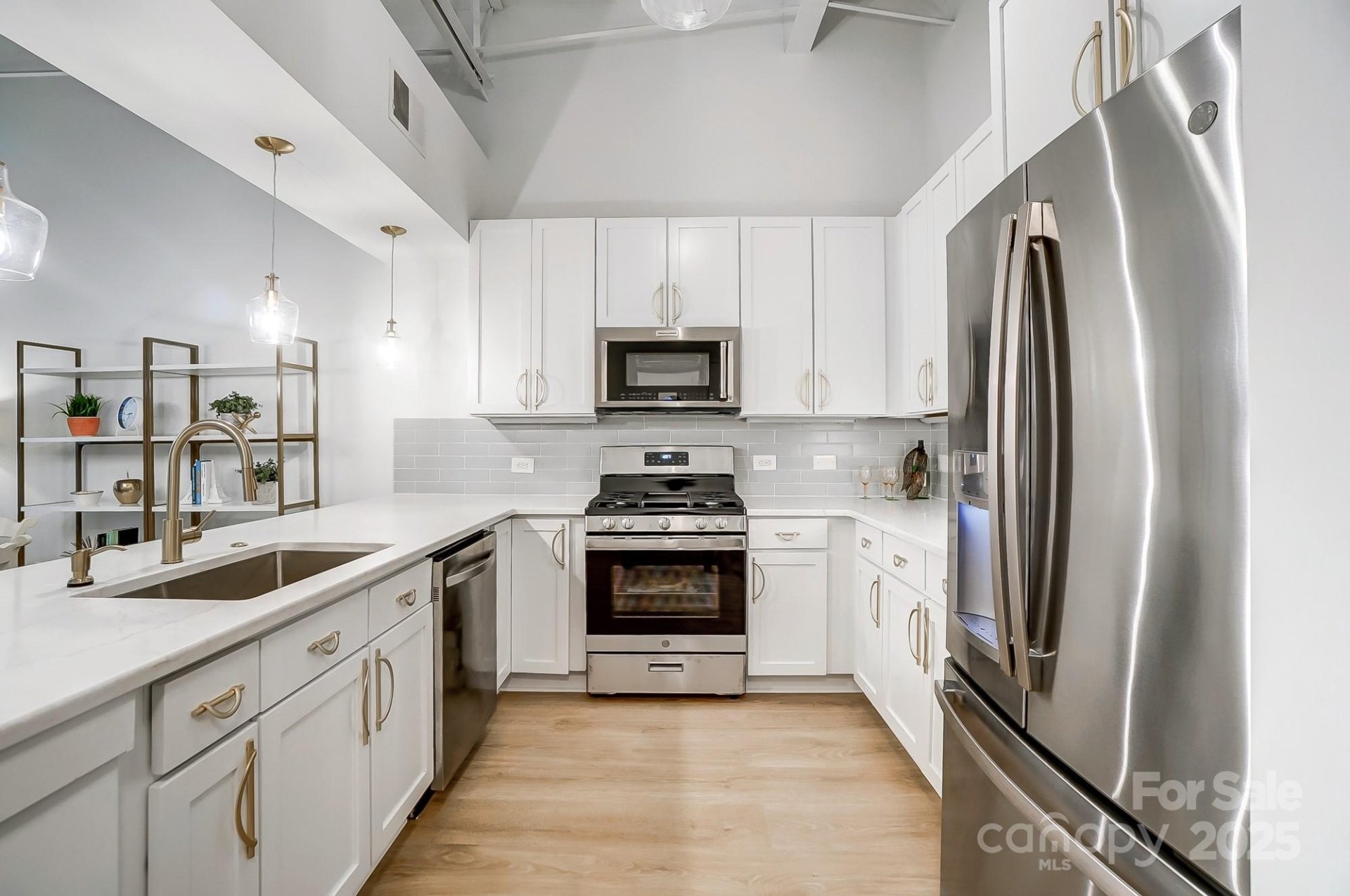 Property image 3 at 720 Governor Morrison Street, Charlotte, NC 28211