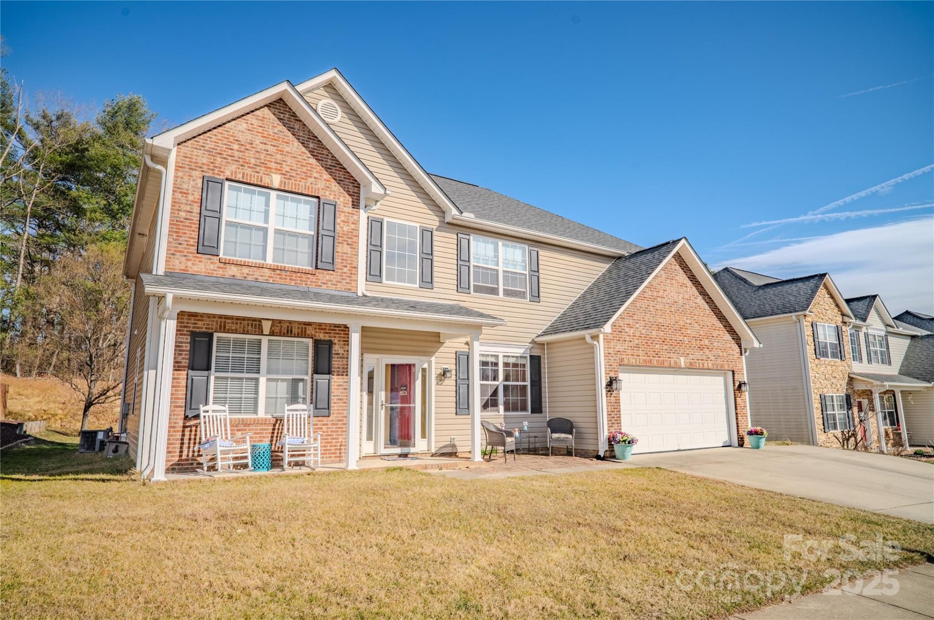 123 Wildbriar Road