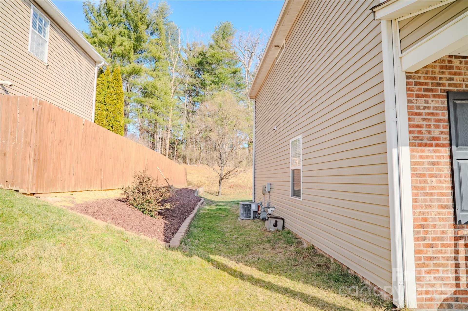 Property image 5 at 123 Wildbriar Road, Fletcher, NC 28732